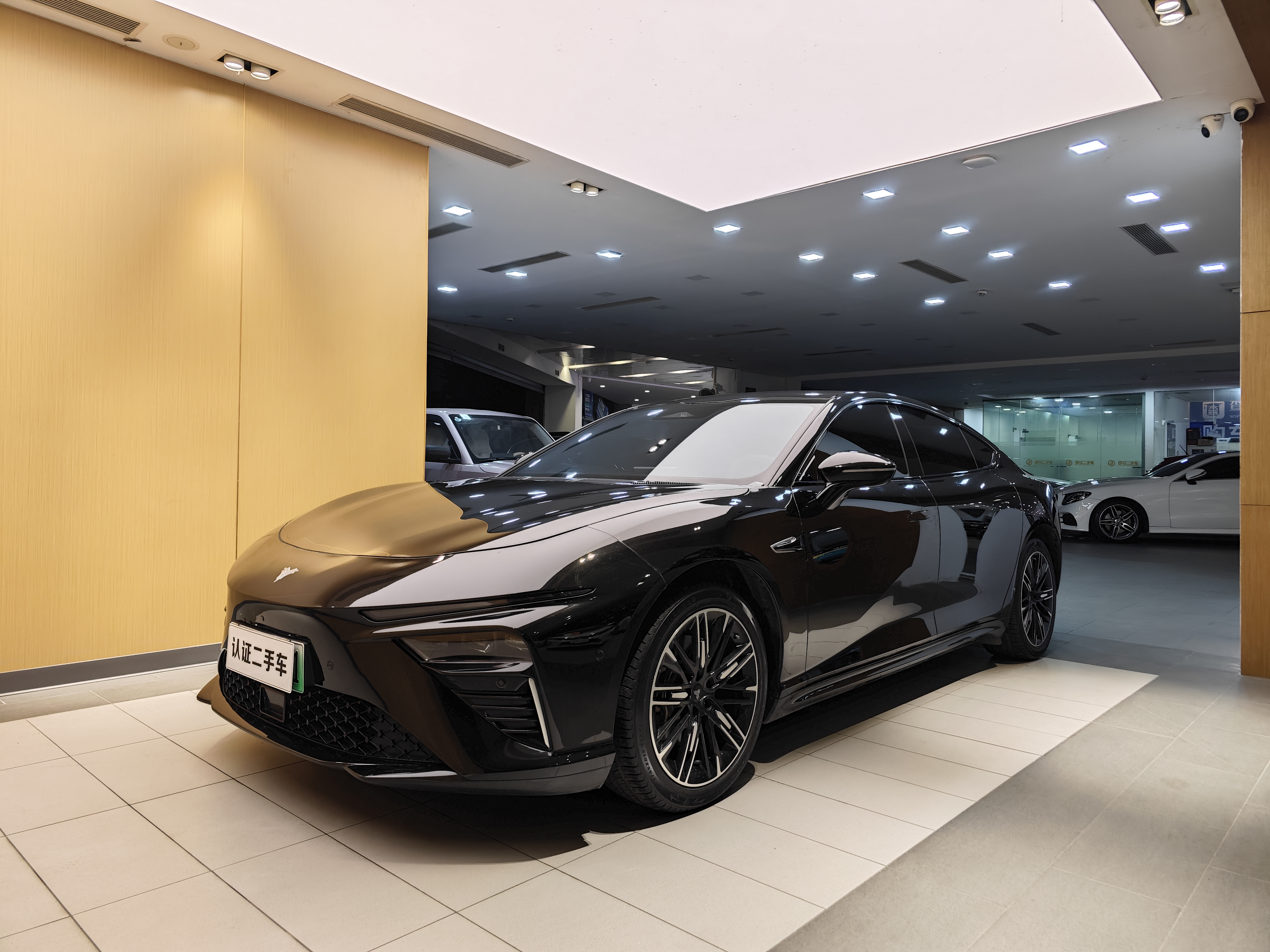 Neta S 2023 汽车图片 