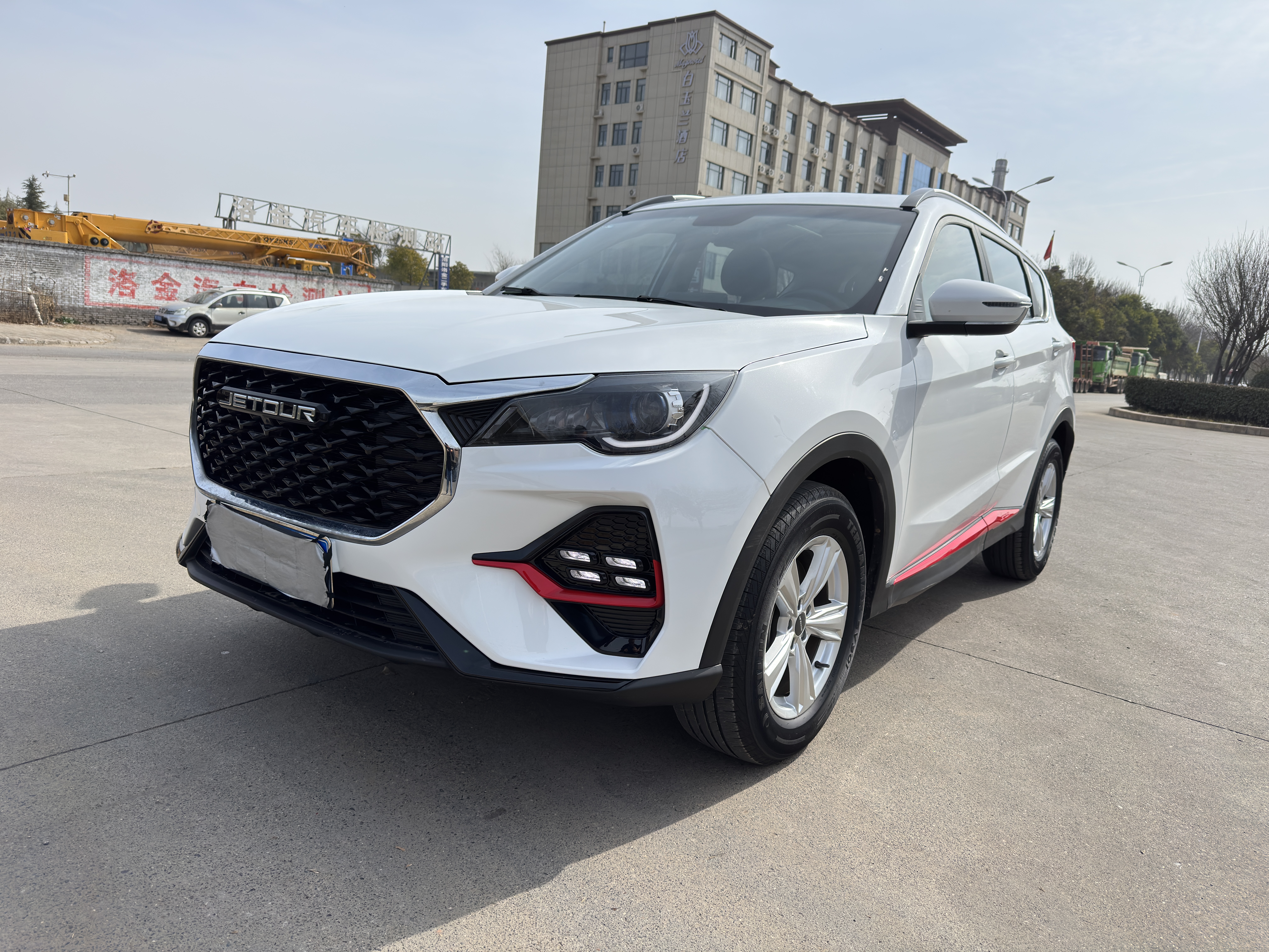 X70 2023 X70 2023 car image