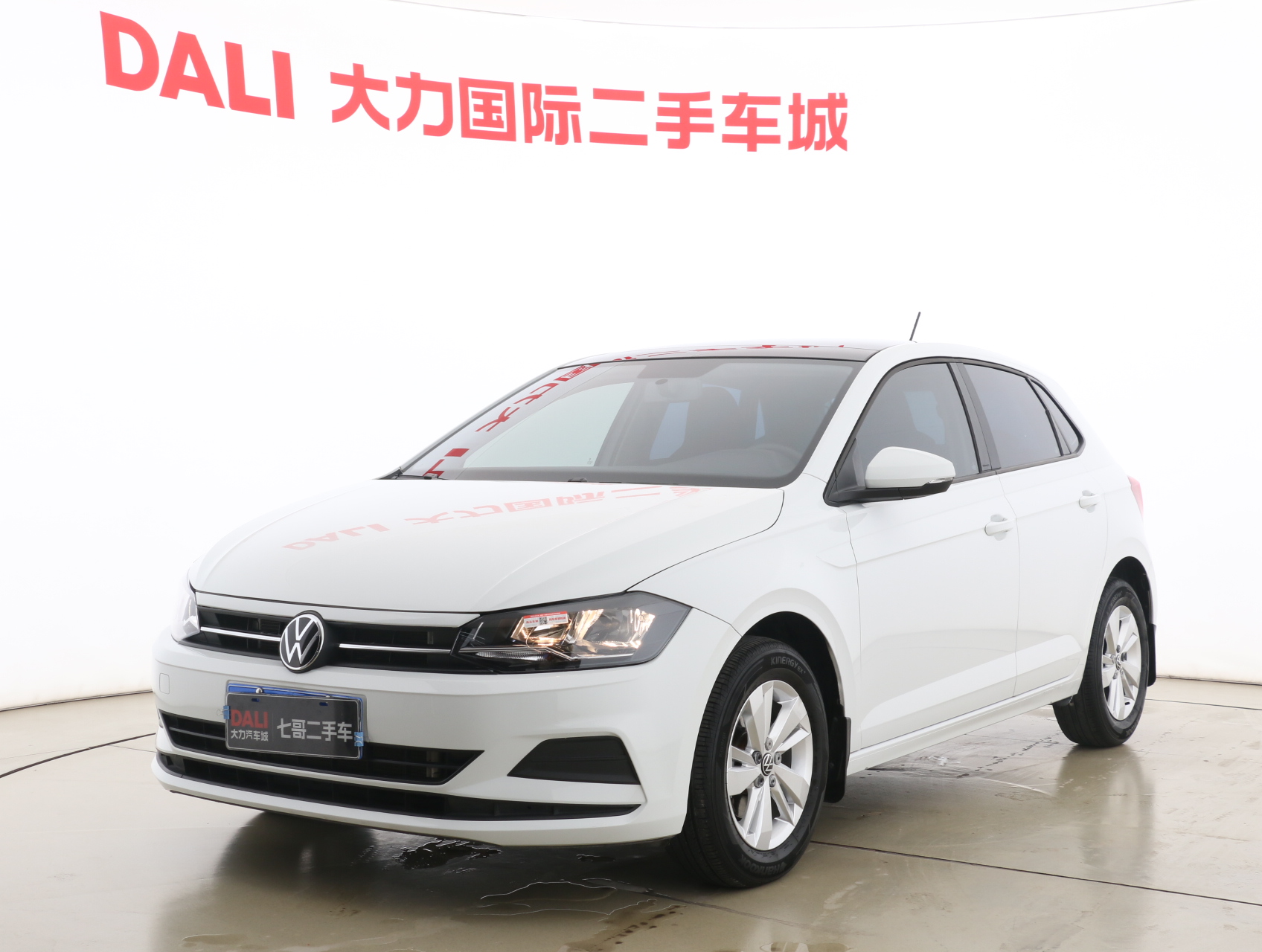 Volkswagen Polo 2023 car image 