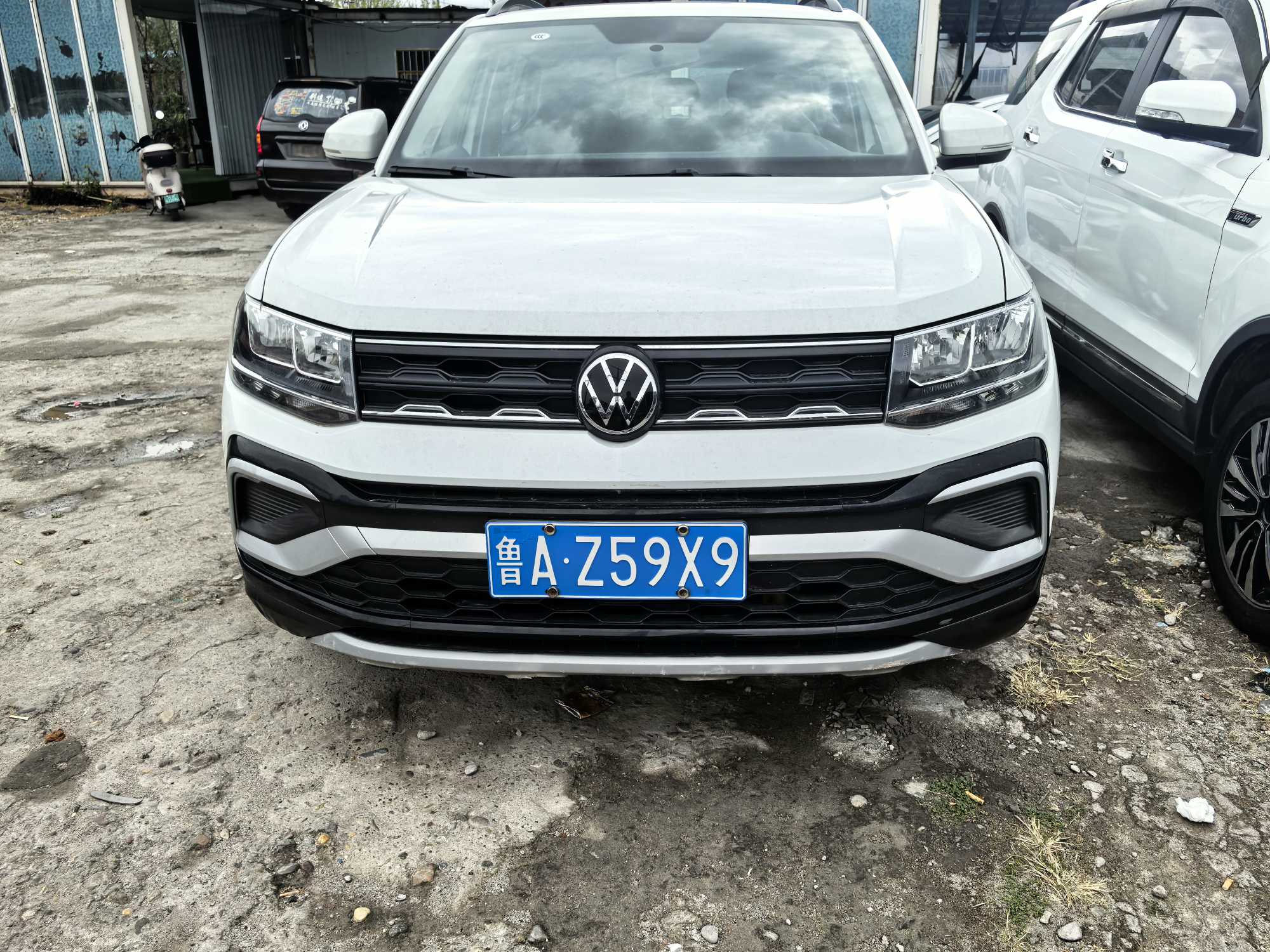 Volkswagen T-Cross 2023 car image 