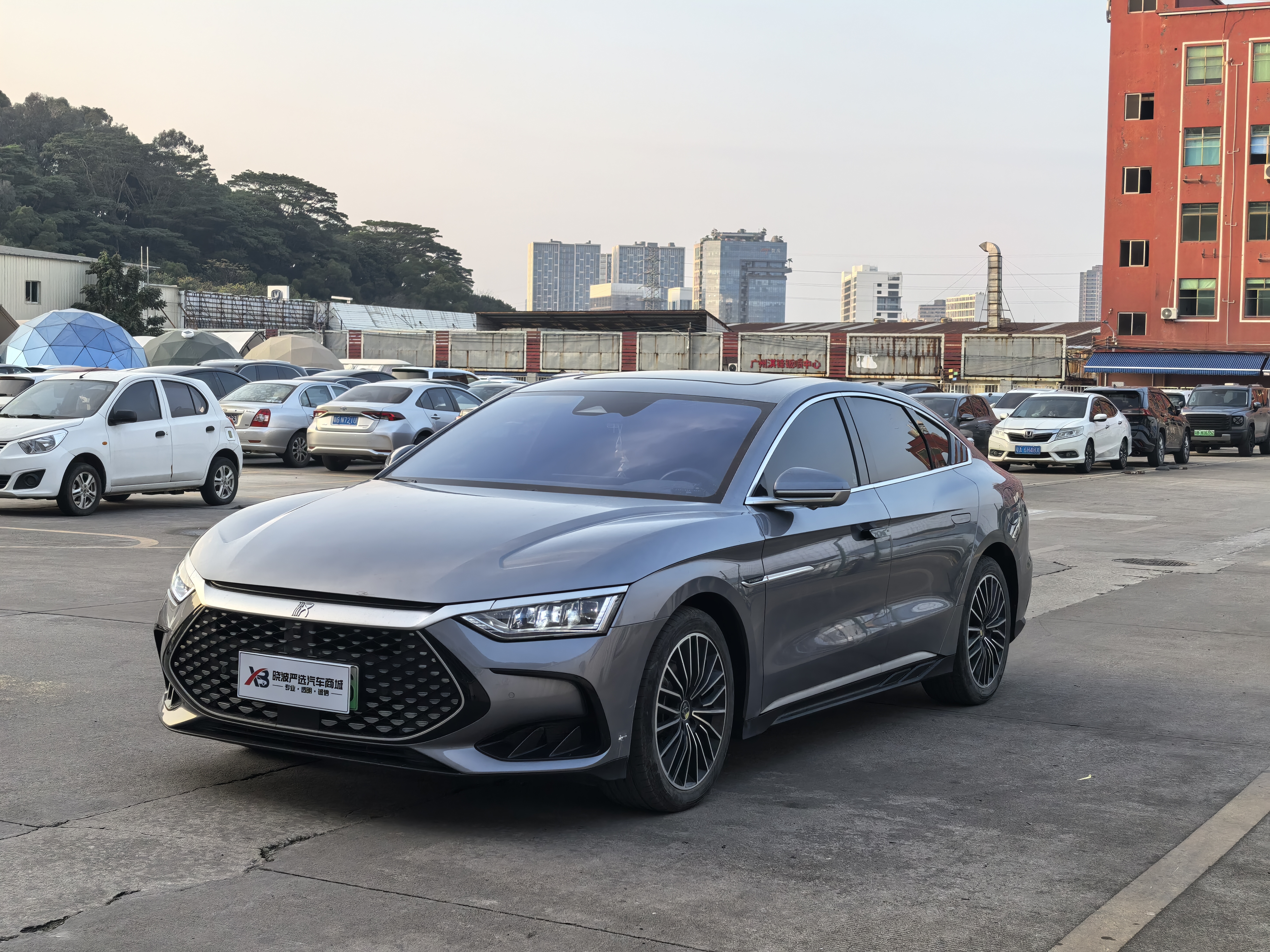 BYD Han 2024 BYD Han 2024 car image