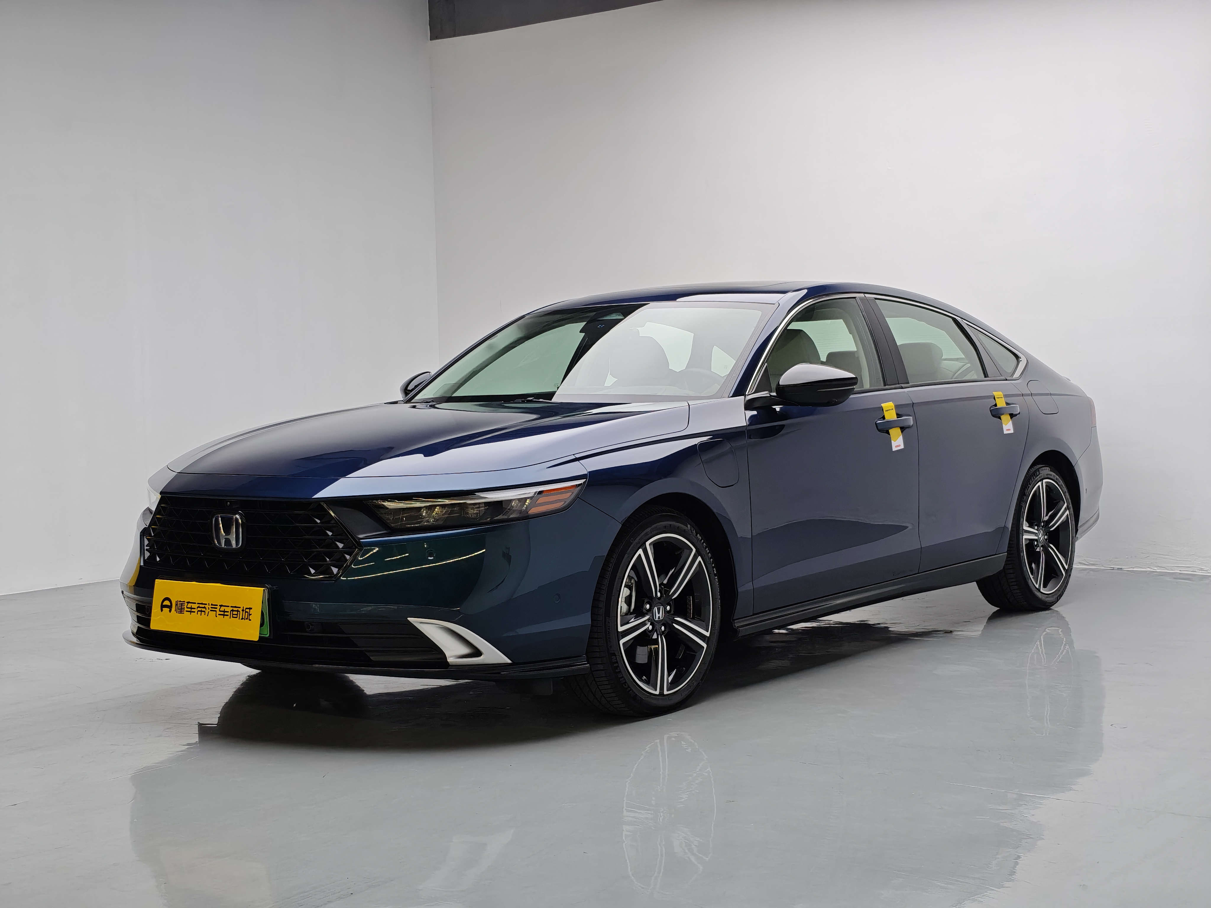 Honda Accord New Energy 2023 car image 