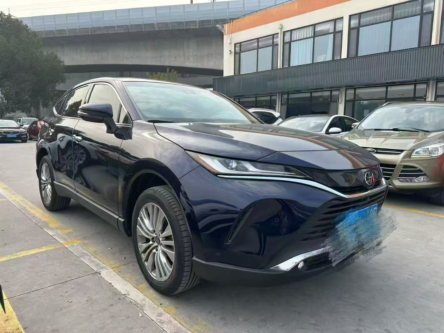 Toyota Harrier 2024 汽车图片 