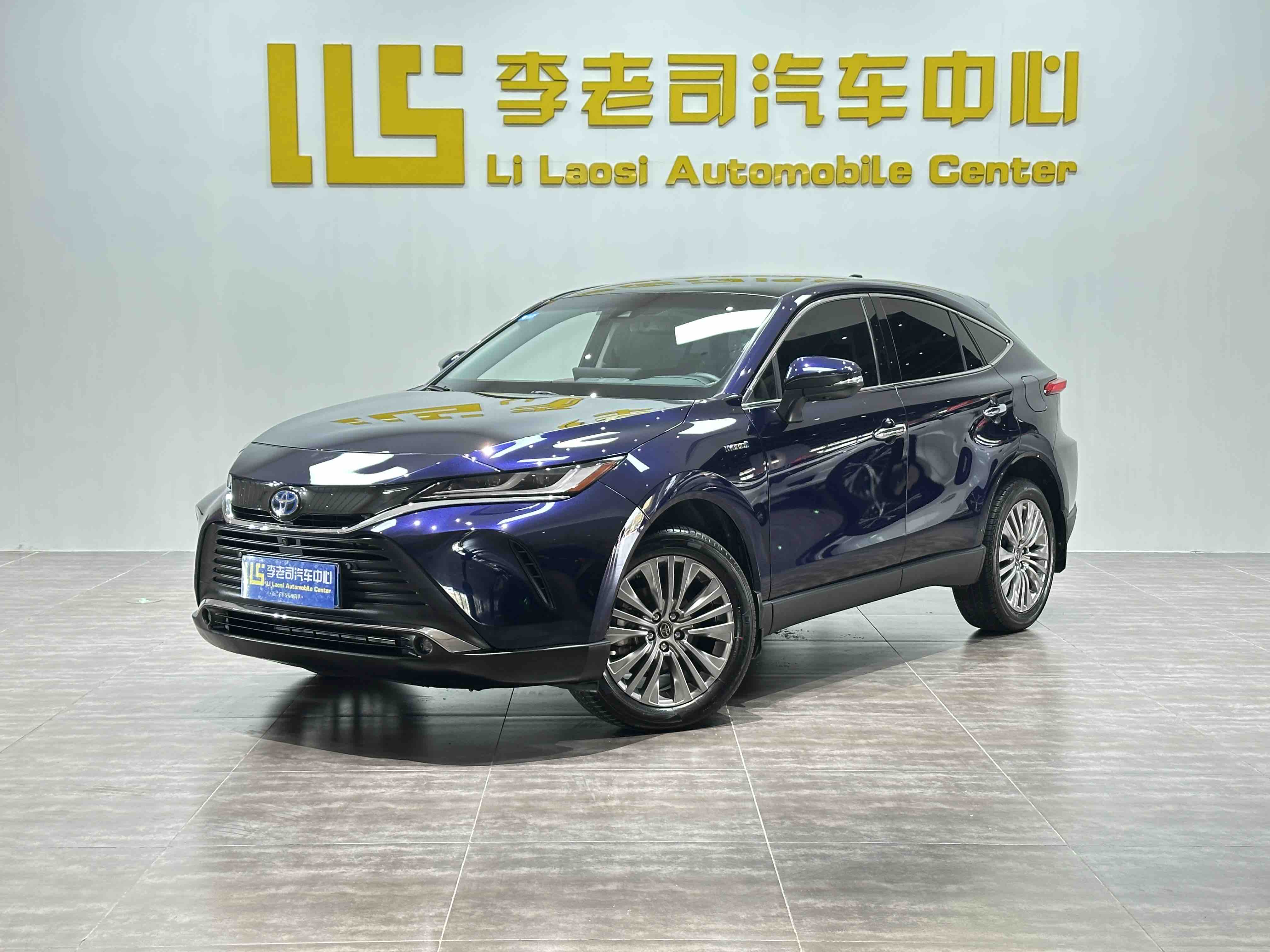 Toyota Harrier 2023 汽车图片 