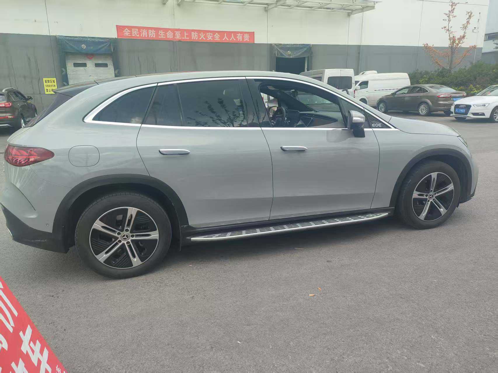 Mercedes-Benz EQE SUV 2024 Mercedes-Benz EQE SUV 2024 car image