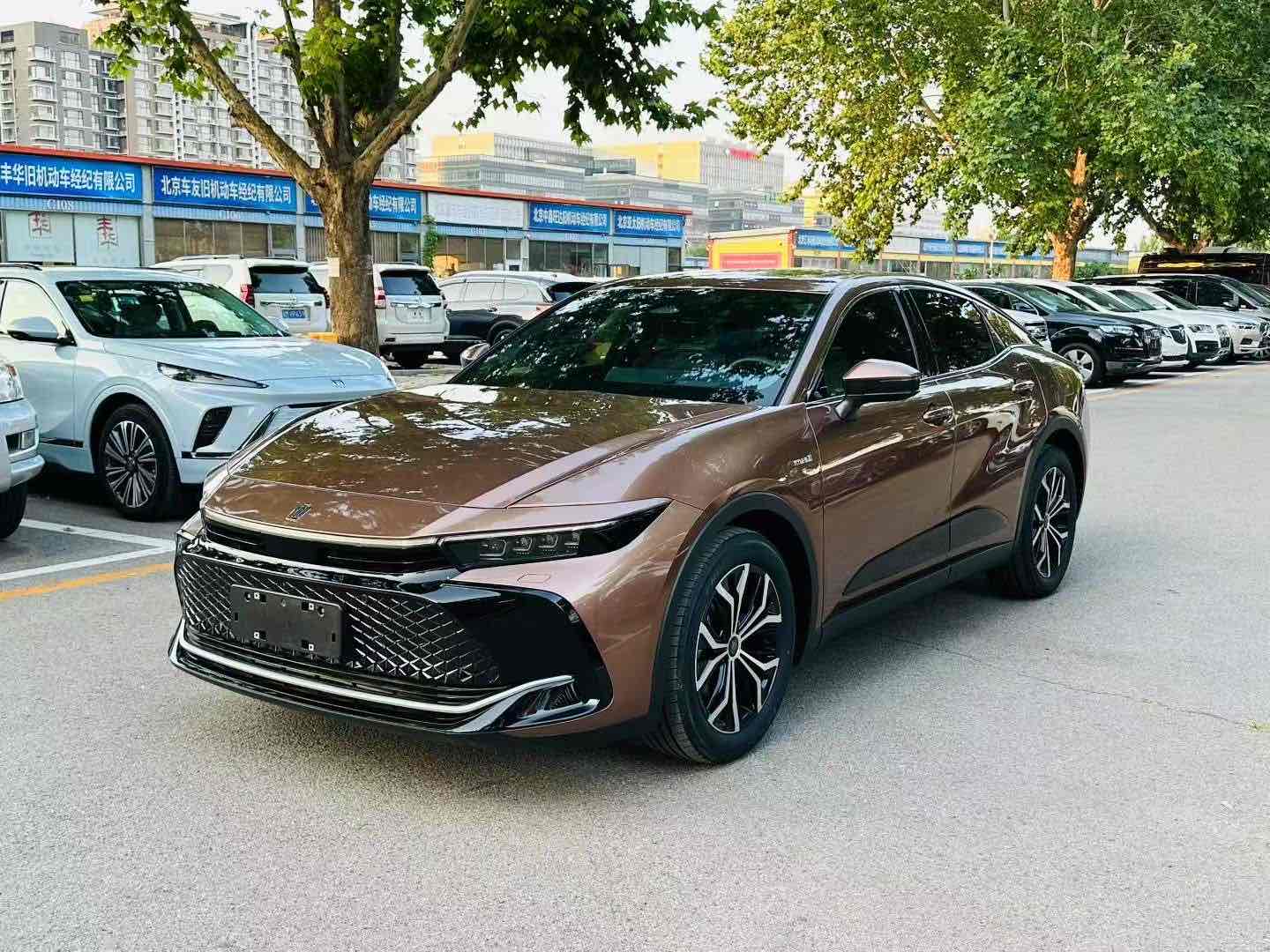 Toyota Crown 2024 Toyota Crown 2024 immagine di auto