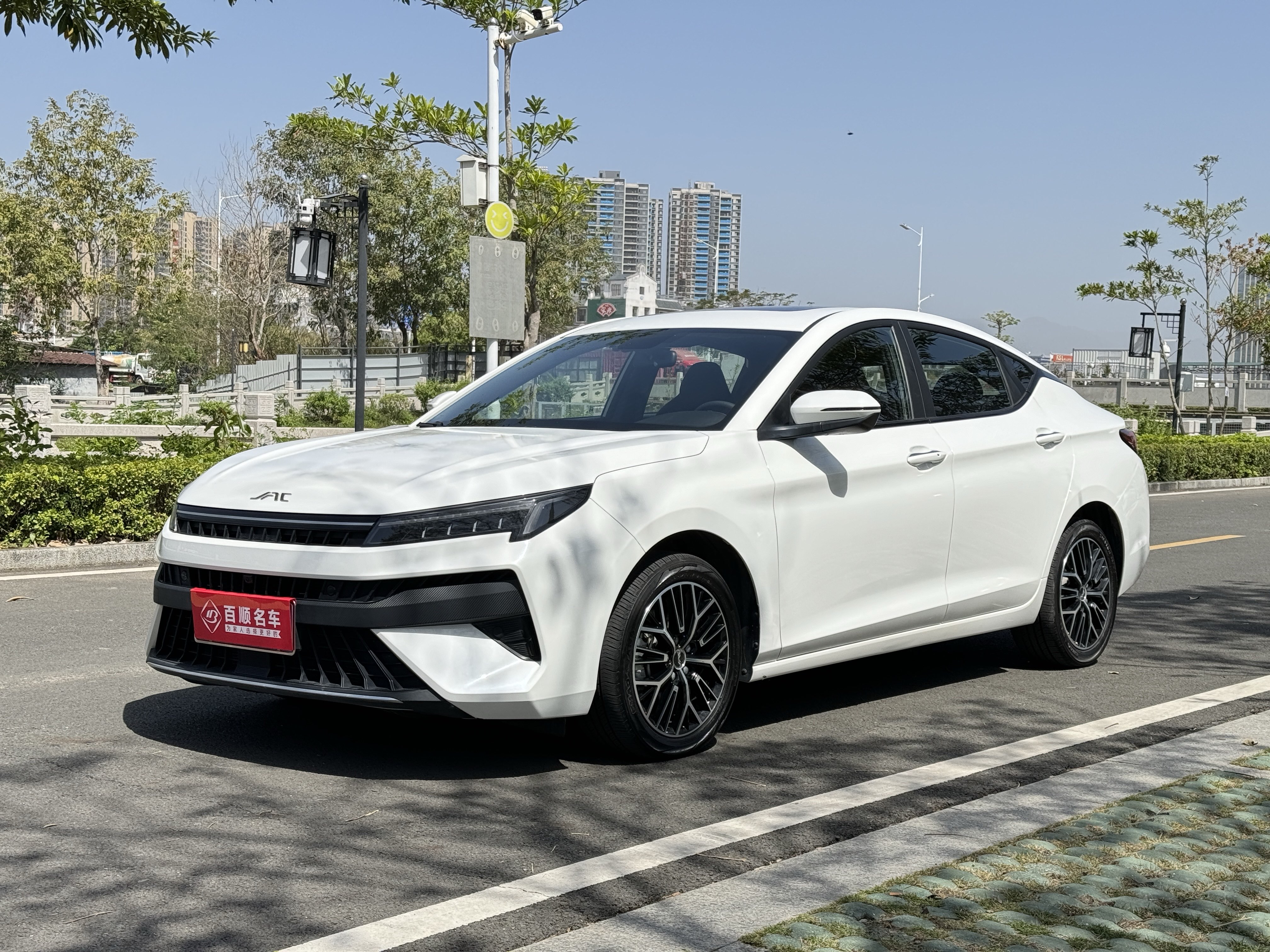 JAC A5 PLUS 2024 JAC A5 PLUS 2024 imagen de coche