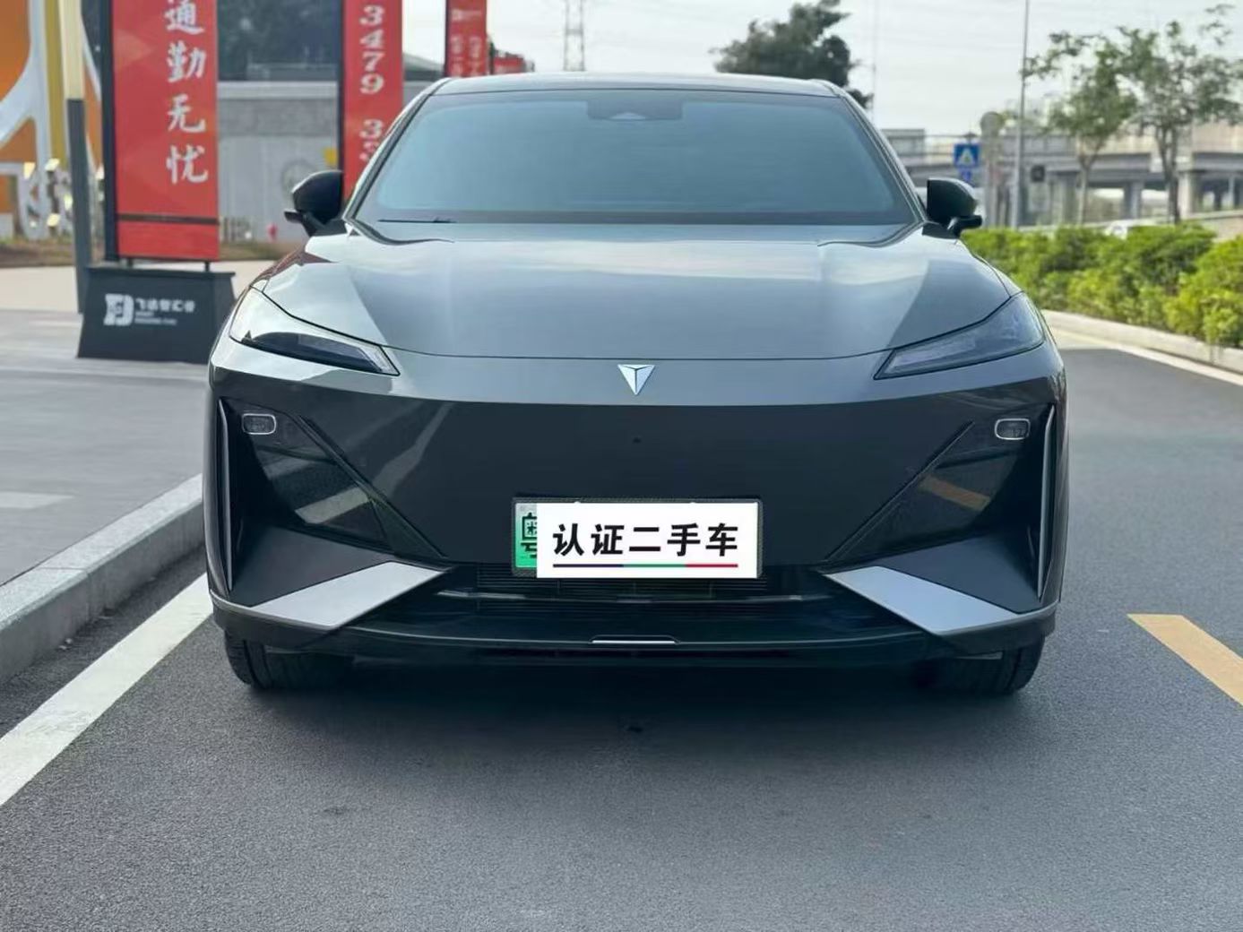 Deepal S07 2024 car image 