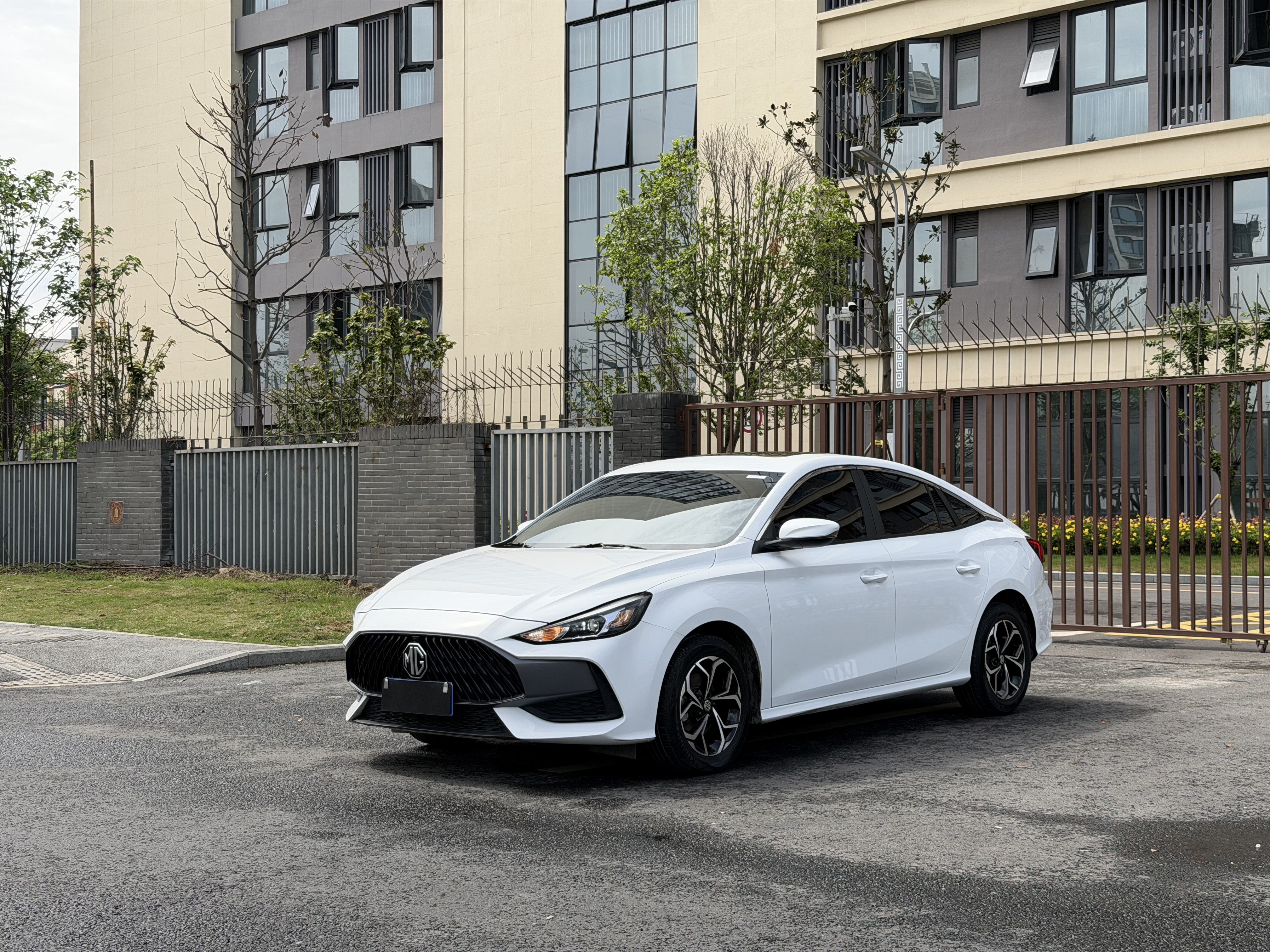 MG 5 2024 MG 5 2024 car image