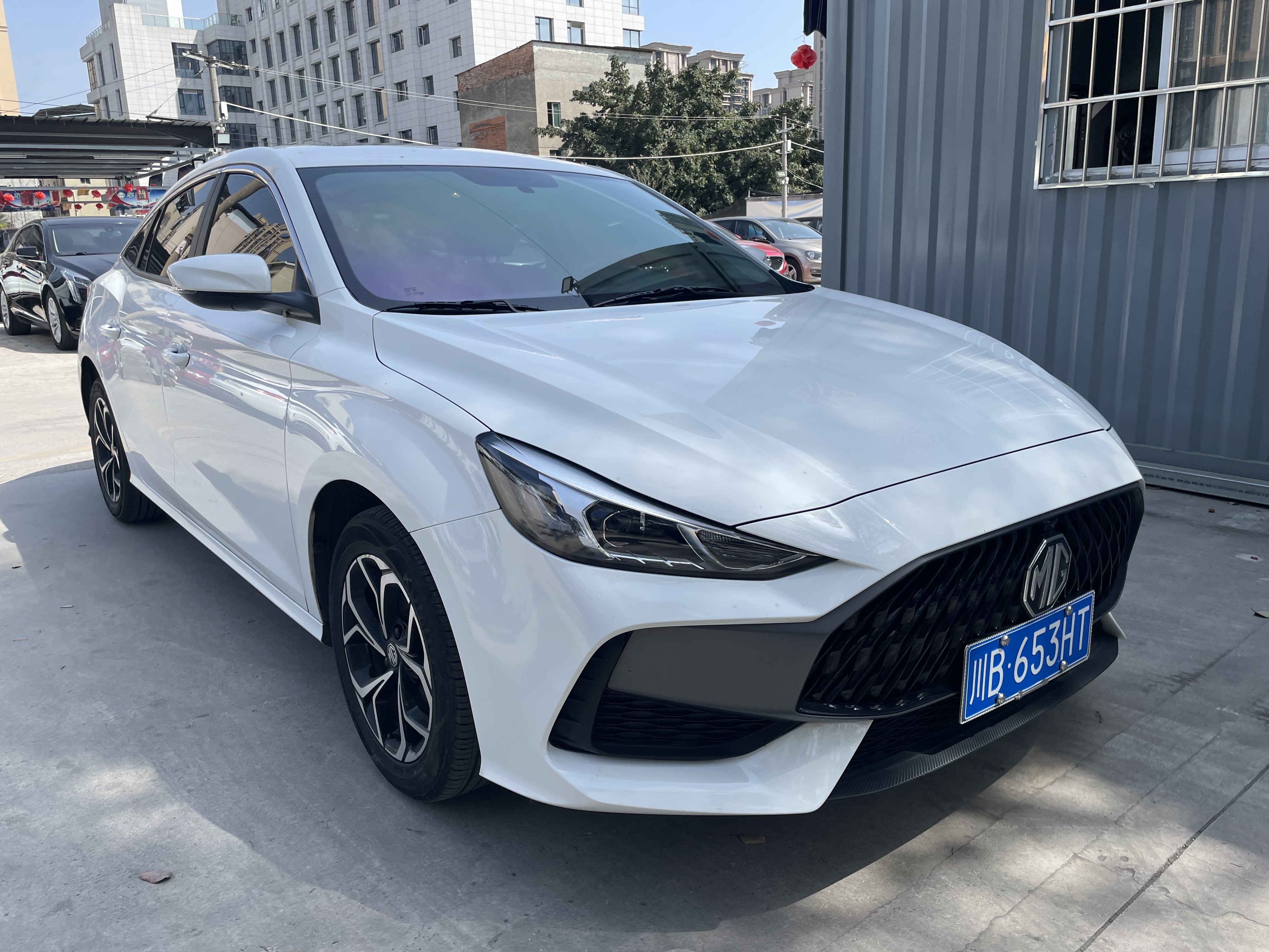 5 2024 immagine di auto 