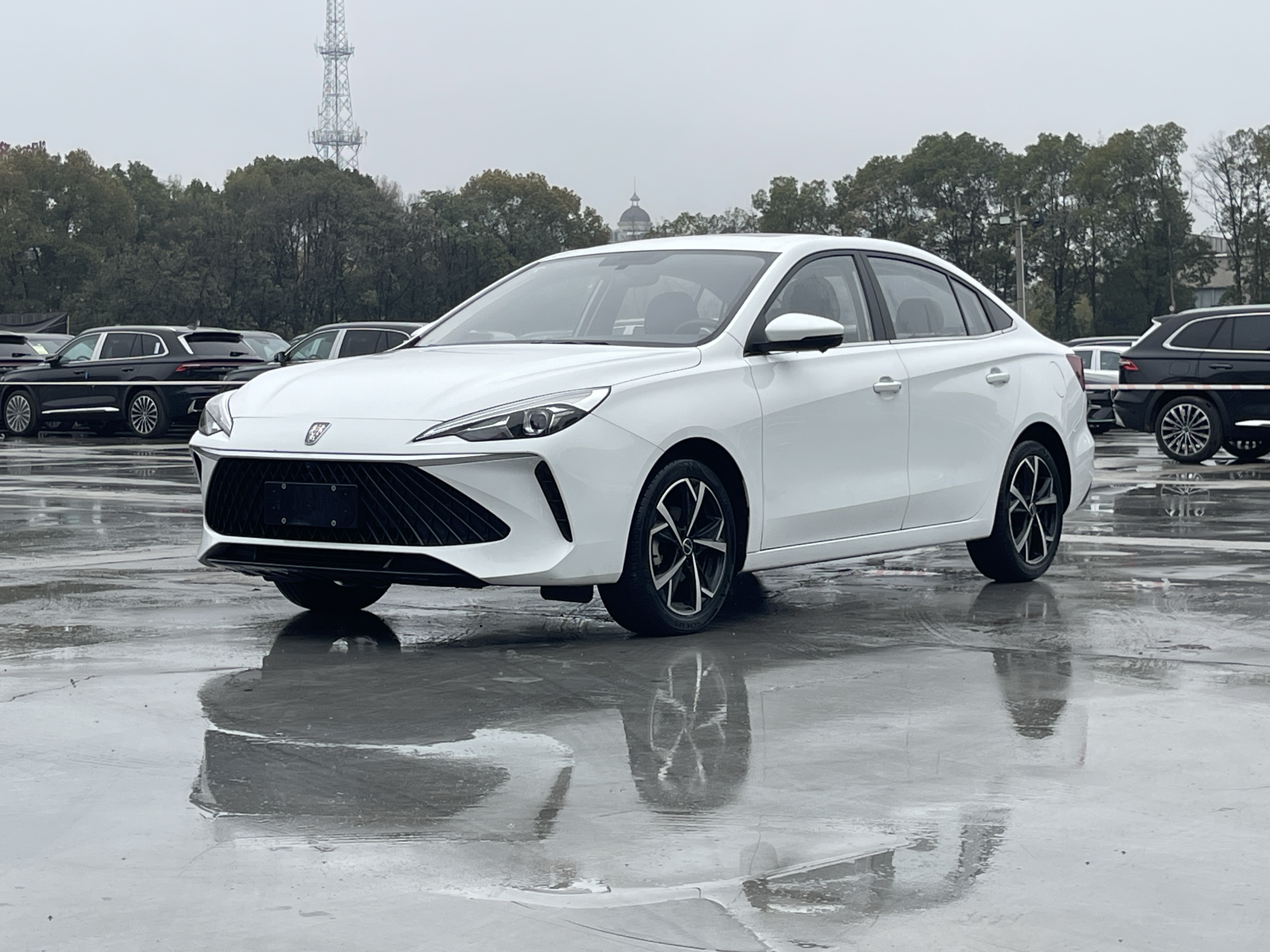 Roewe i5 2023 汽车图片 