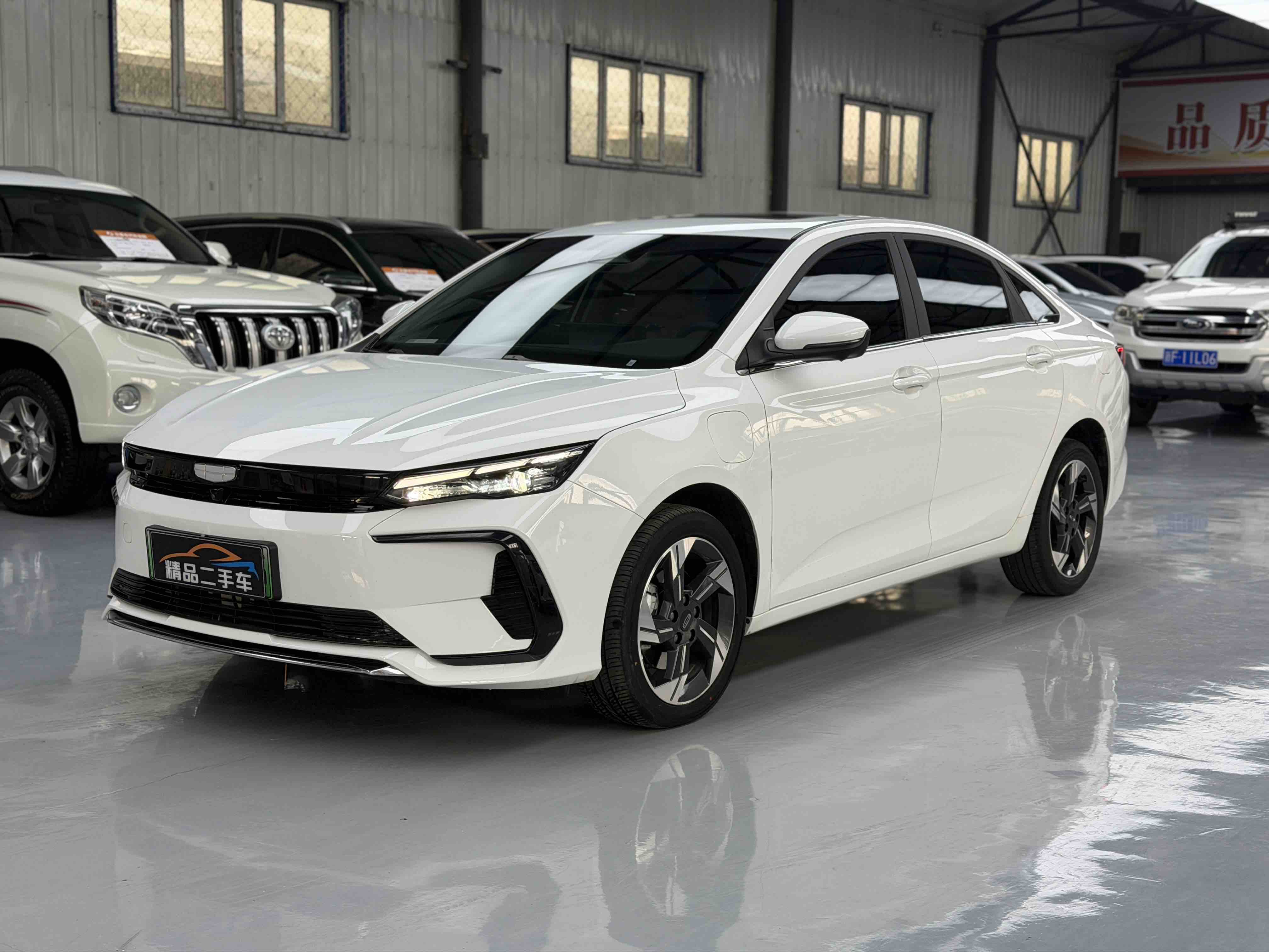 GEELY 2024 GEELY 2024 car image