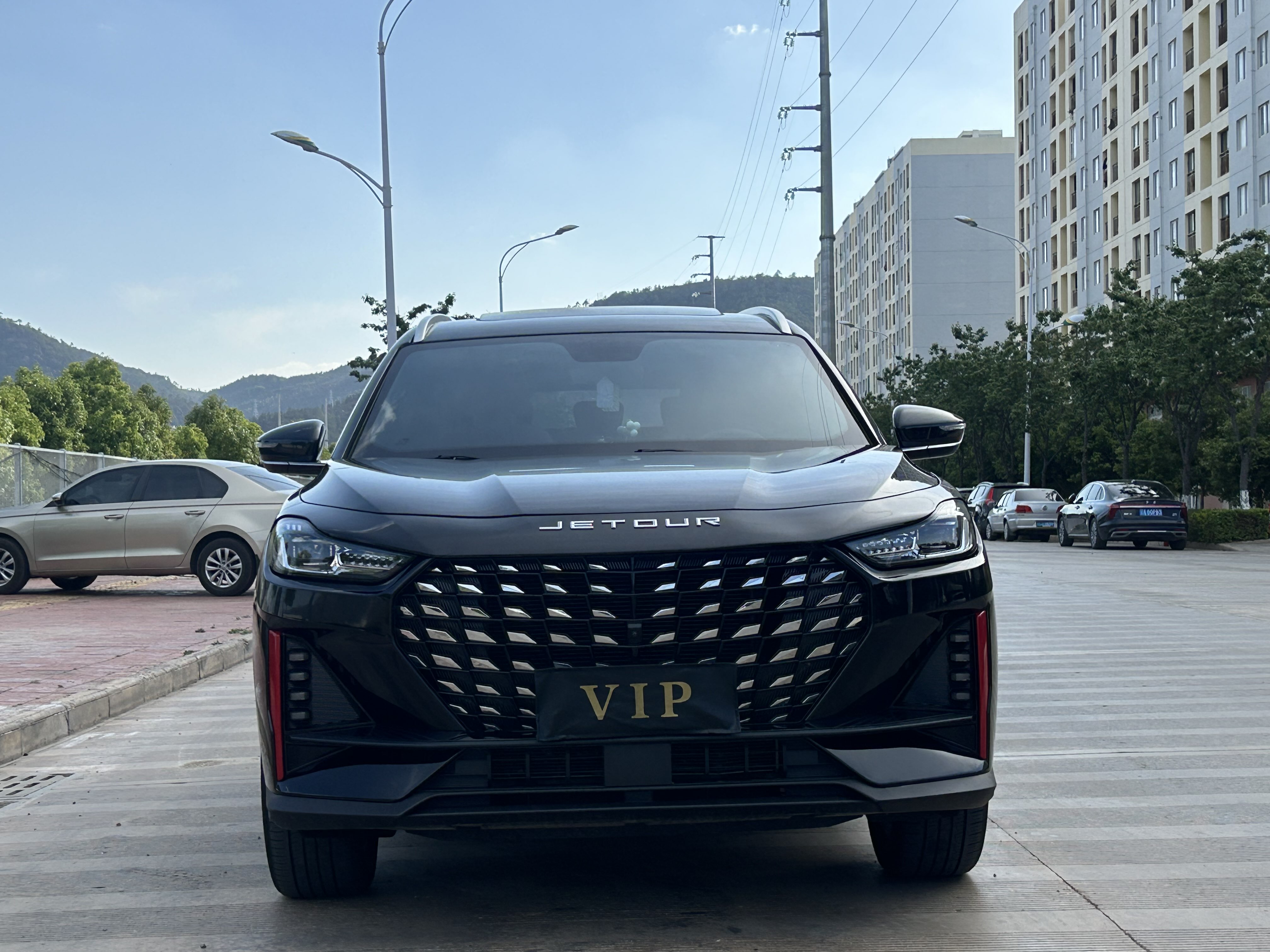 Jetour X70 PRO 2023 car image 