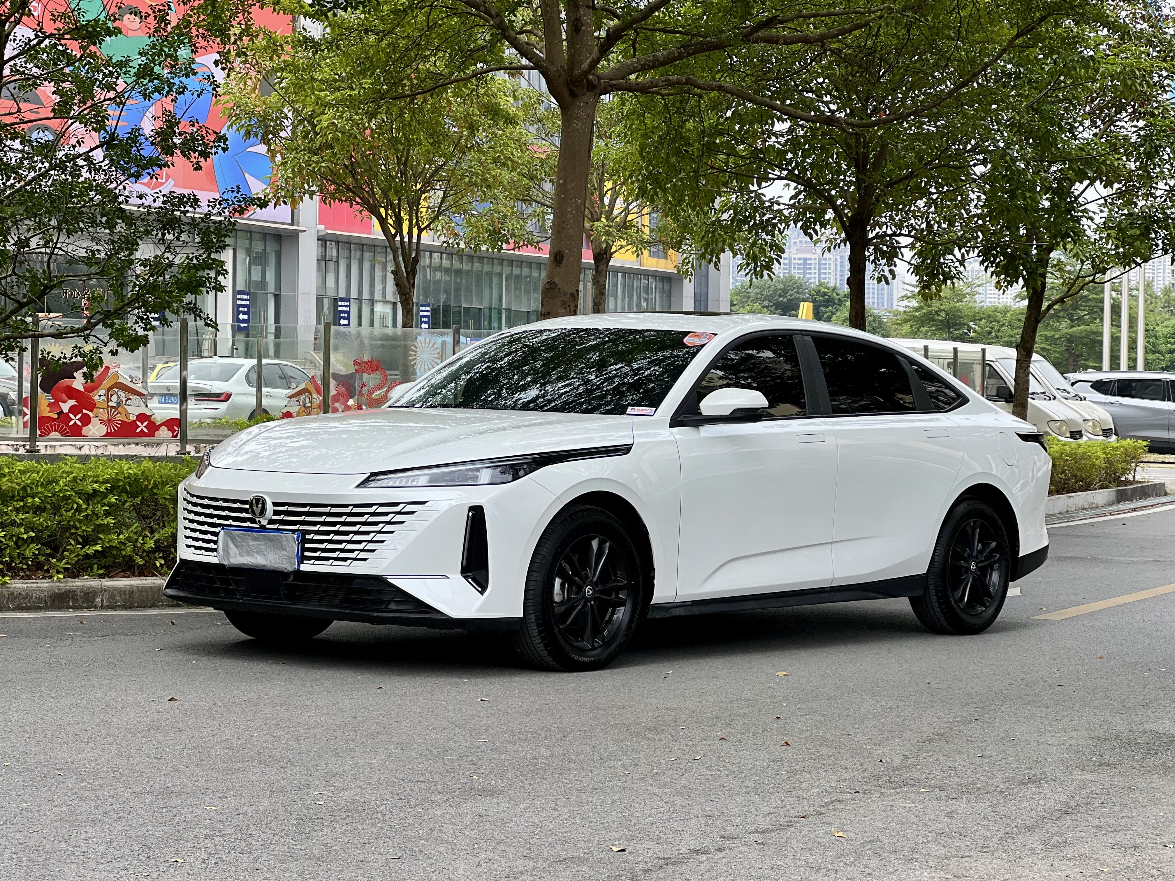 Changan Lamore 2023 Changan Lamore 2023 car image