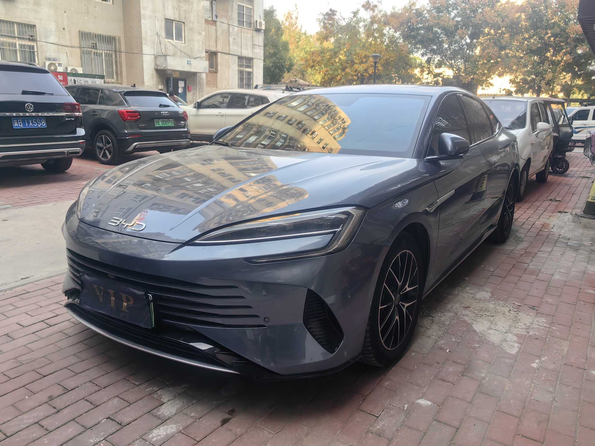 BYD Seal 2023 car image 