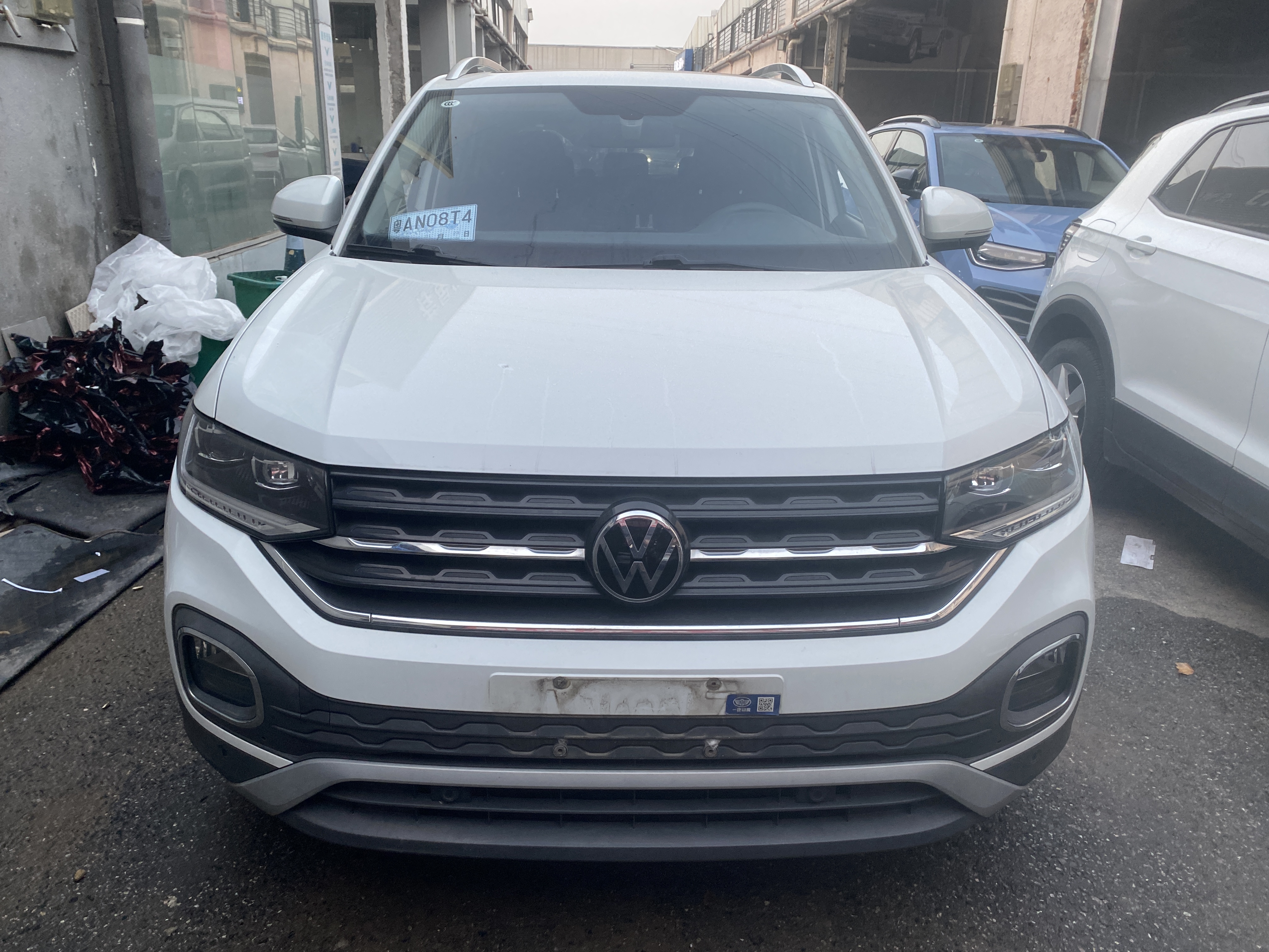 Volkswagen Tacqua 2024 immagine di auto 