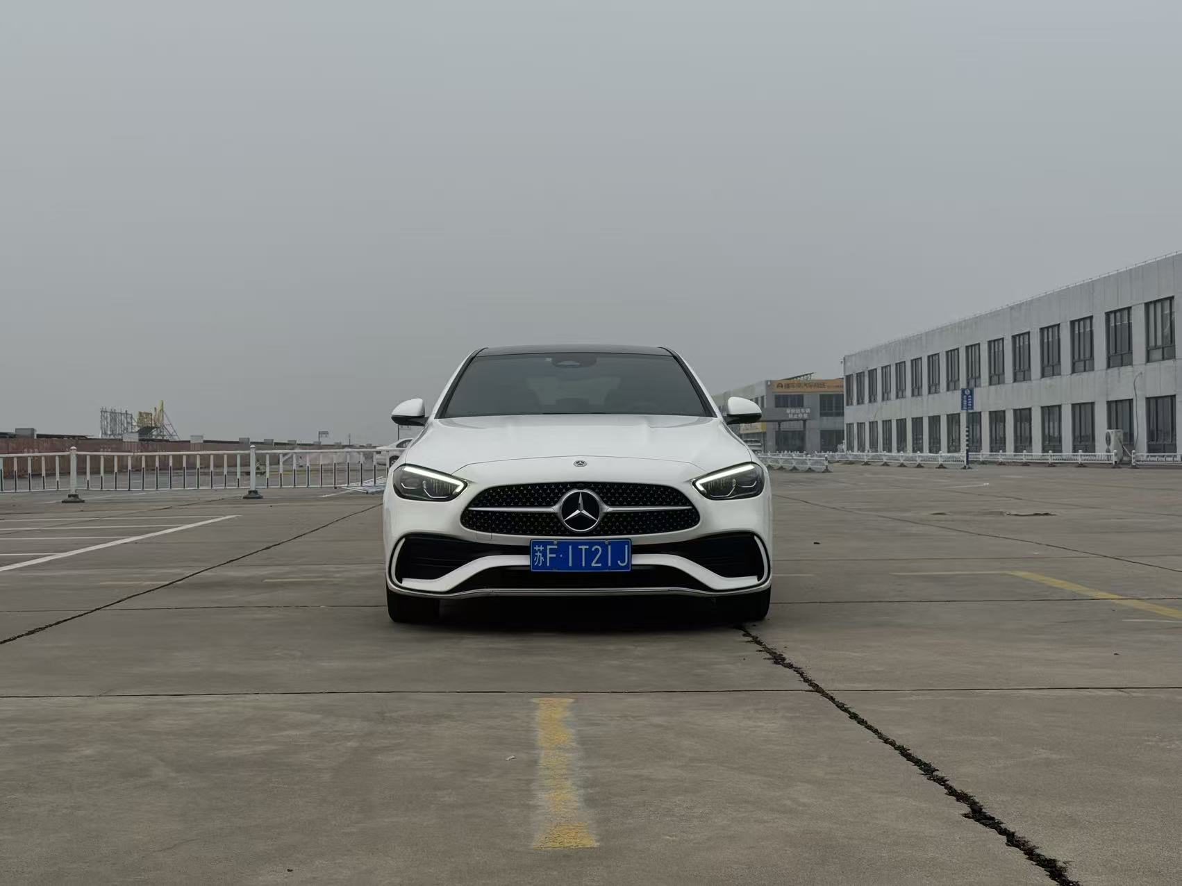 Mercedes-Benz C Class 2024 car image 