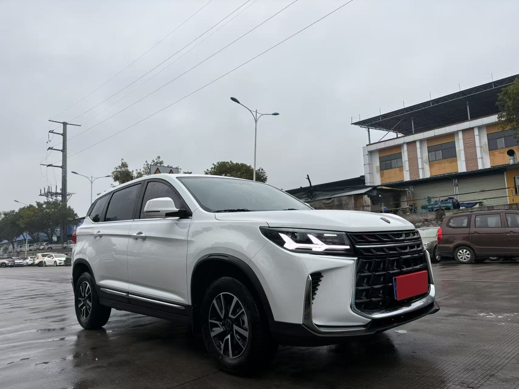 T5 2024 immagine di auto 
