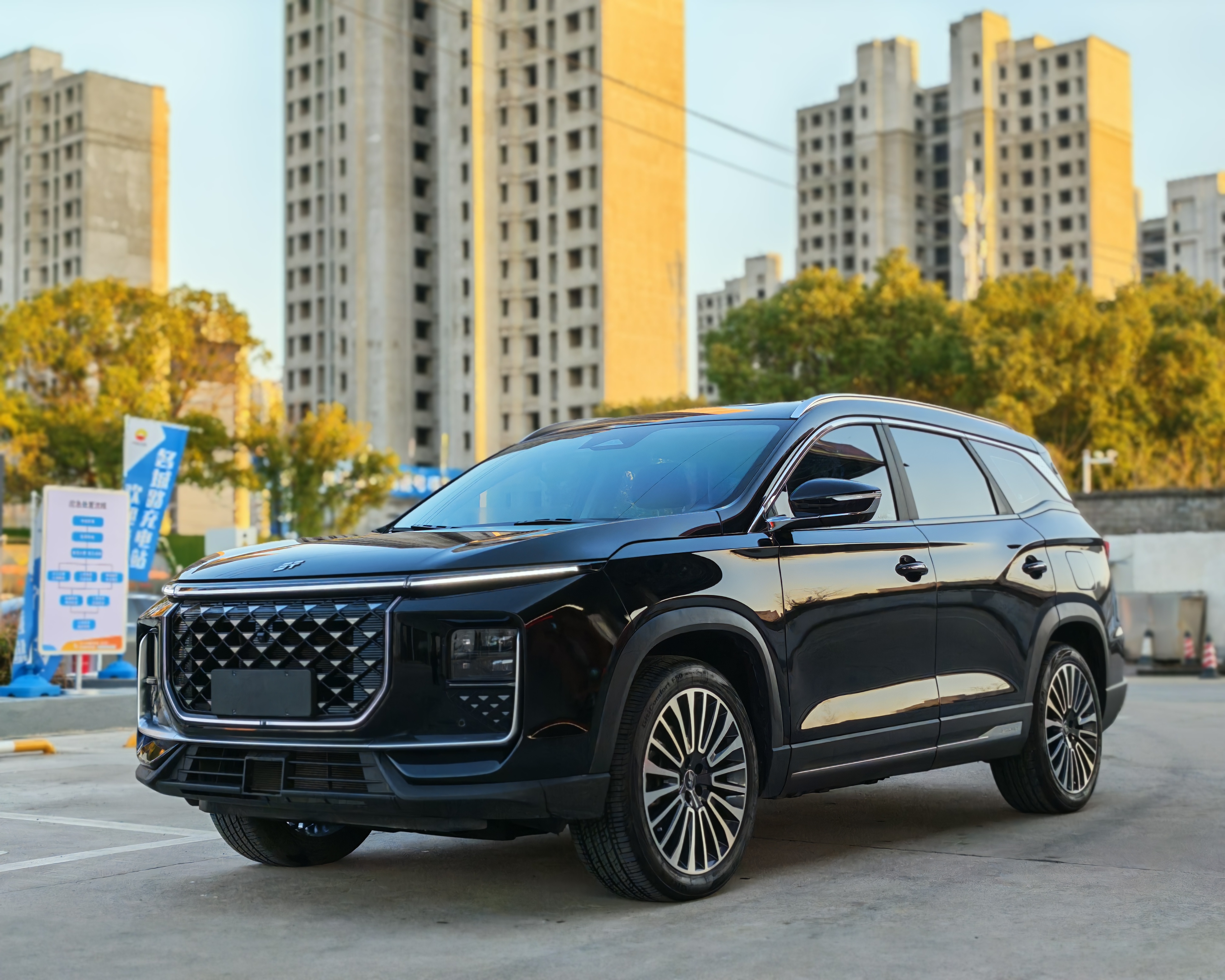 Jetour Shanhai L9 2024 汽车图片 