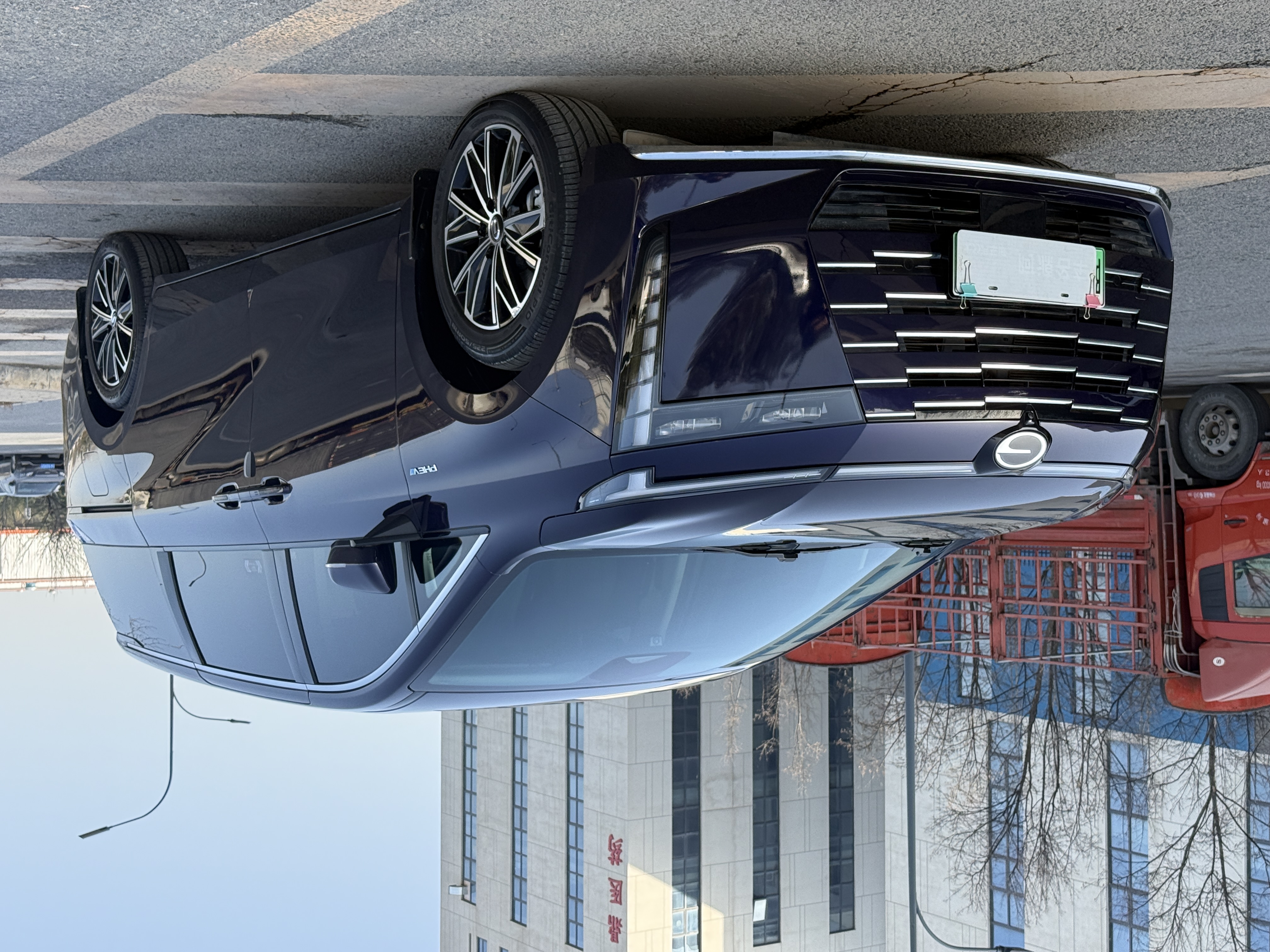 GAC Trumpchi E8 New Energy 2024 صورة سيارة 