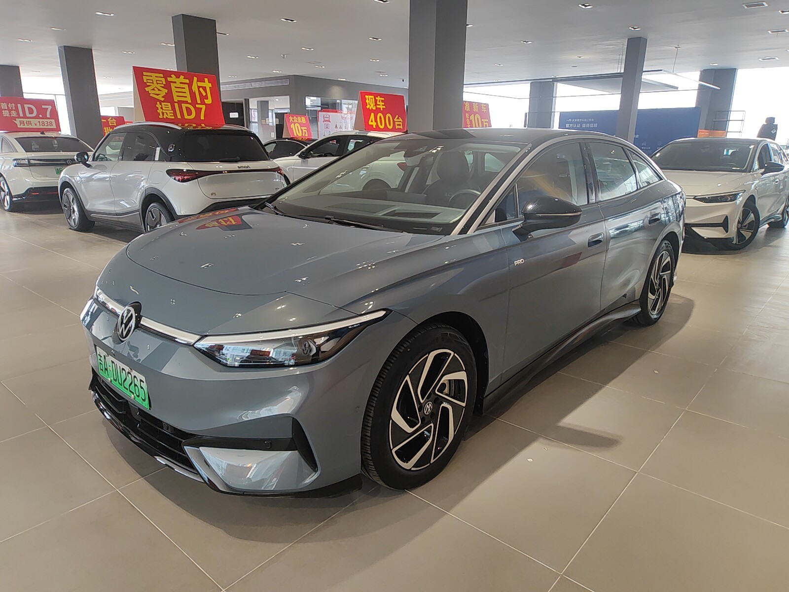 Volkswagen ID.7 Vizzion 2024 immagine di auto 