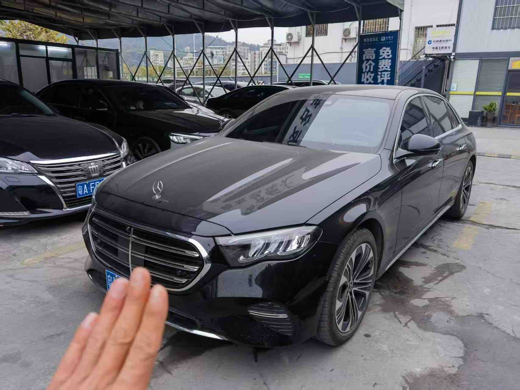 Mercedes-Benz E Class 2025 car image 