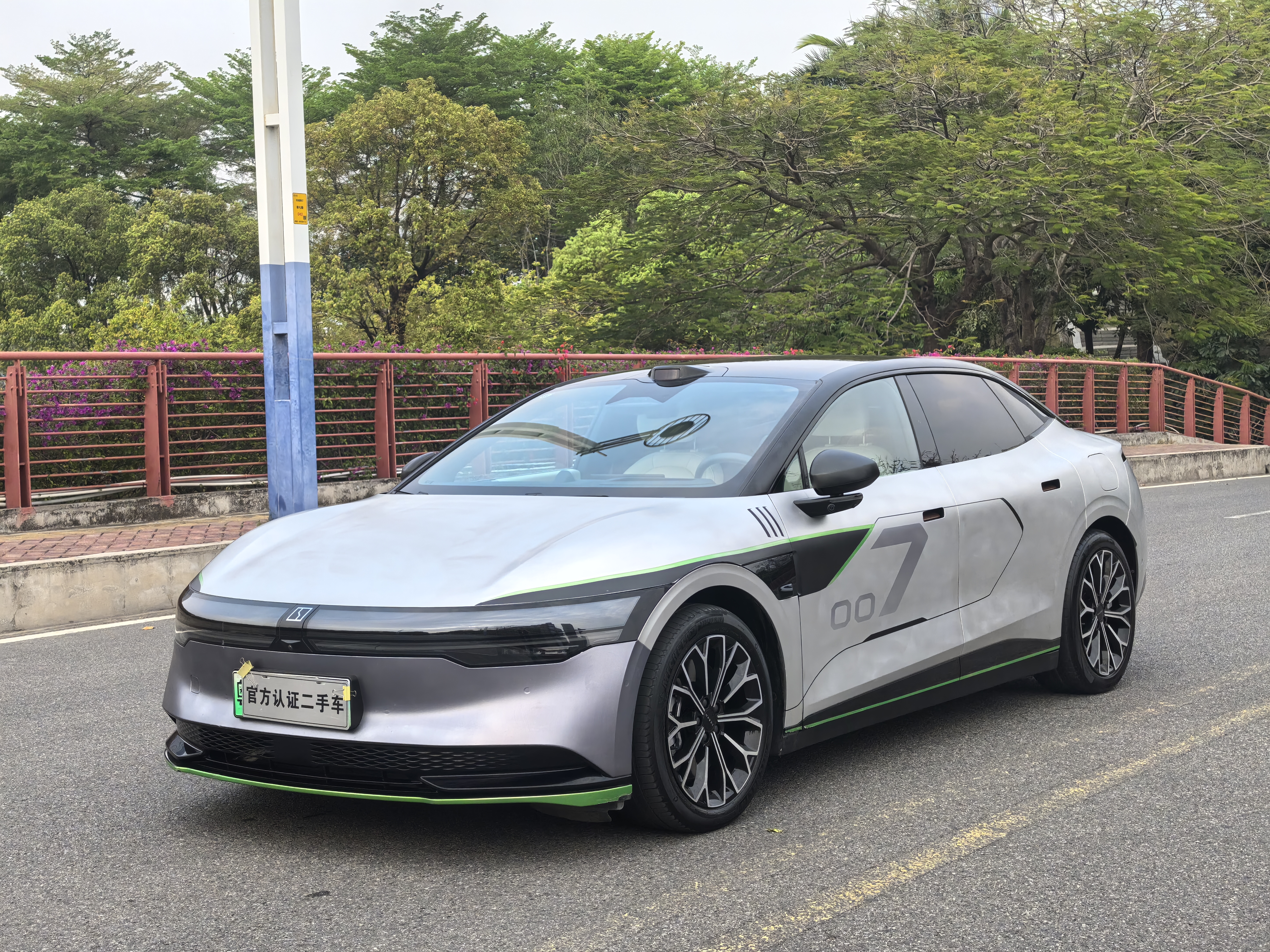 Zeekr 007 2024 汽车图片 