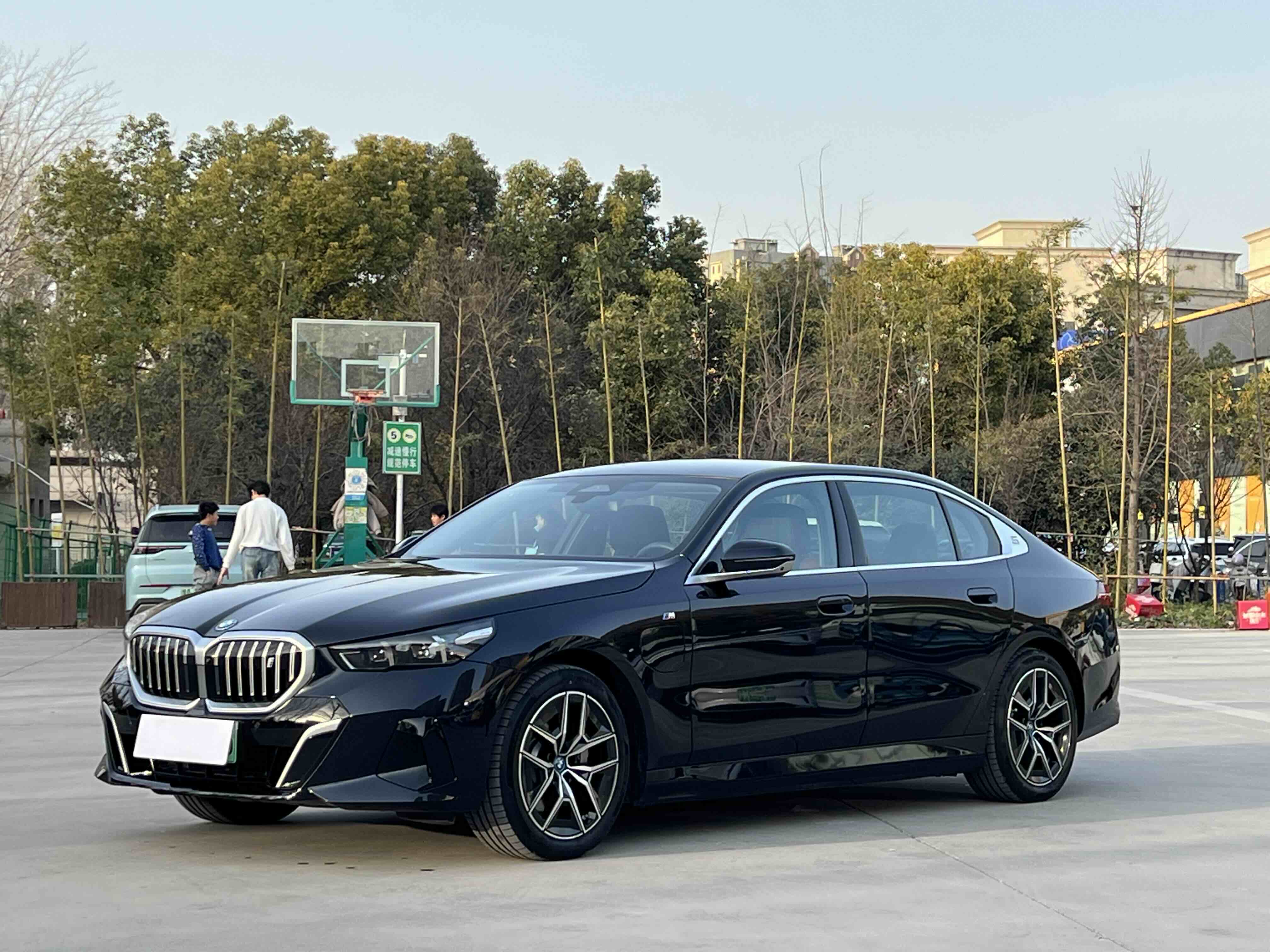 BMW i5 2025 BMW i5 2025 car image