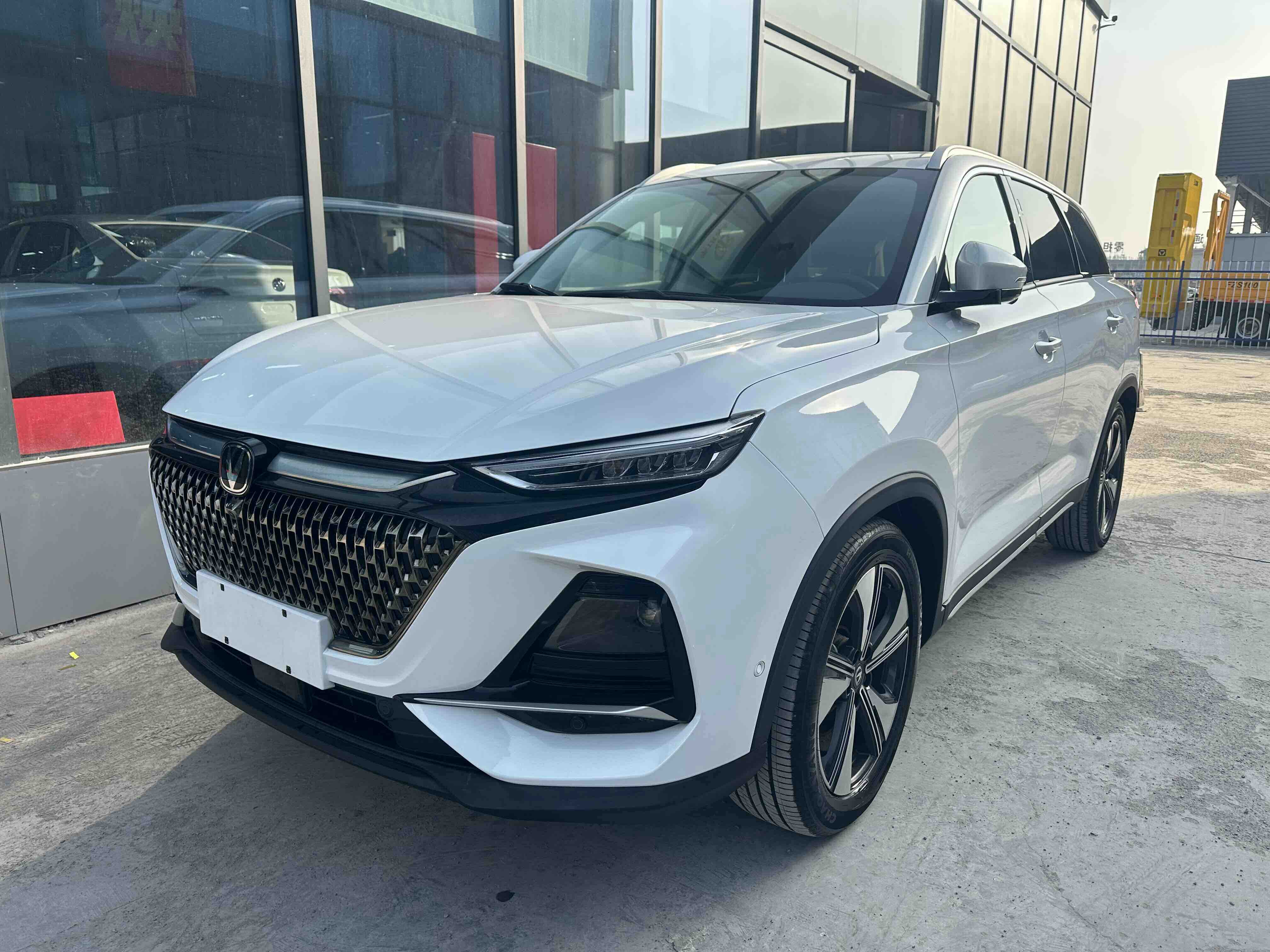 Changan X7 PLUS 2024 car image 