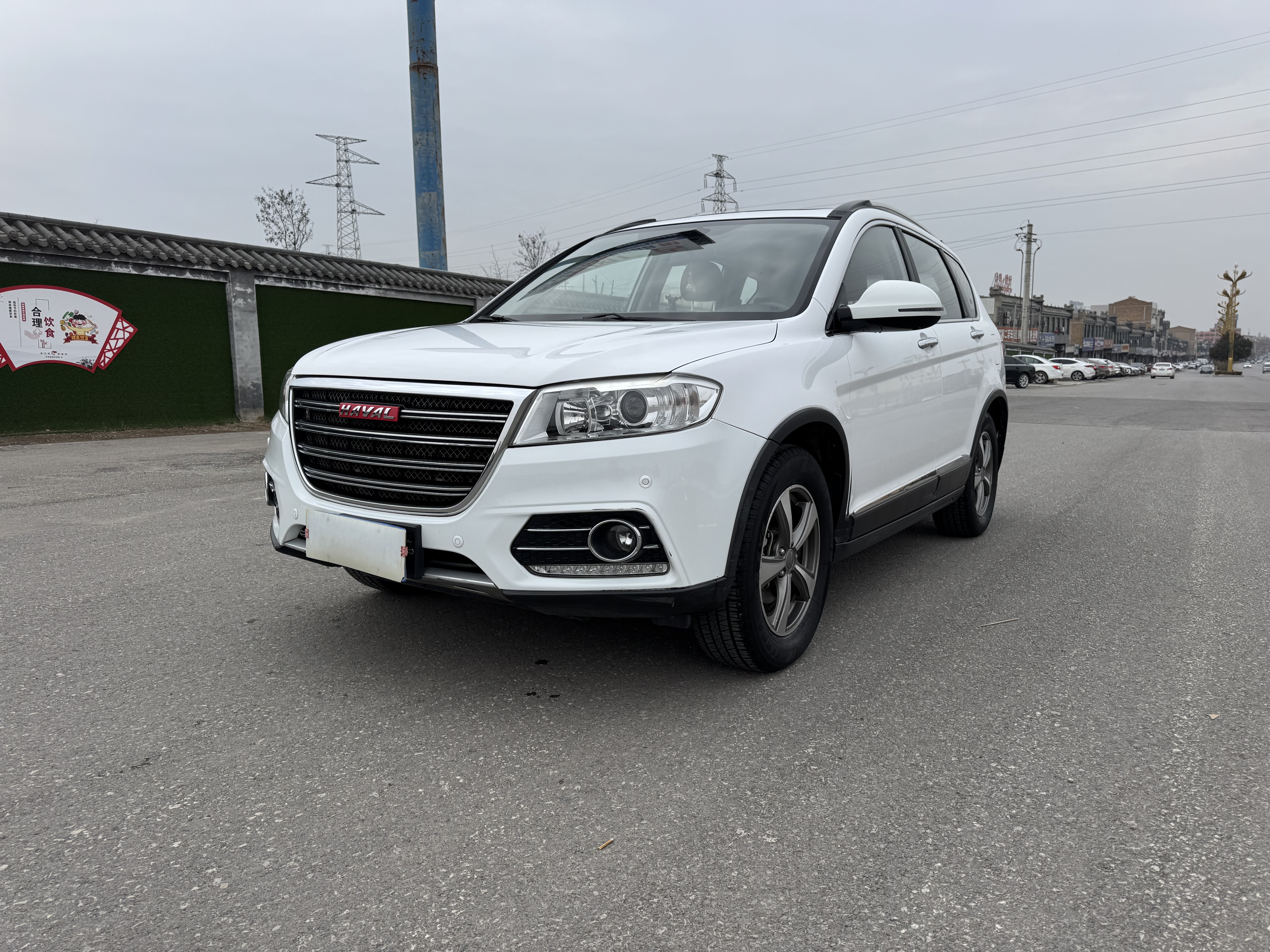 Haval H6 2015 Haval H6 2015 car image