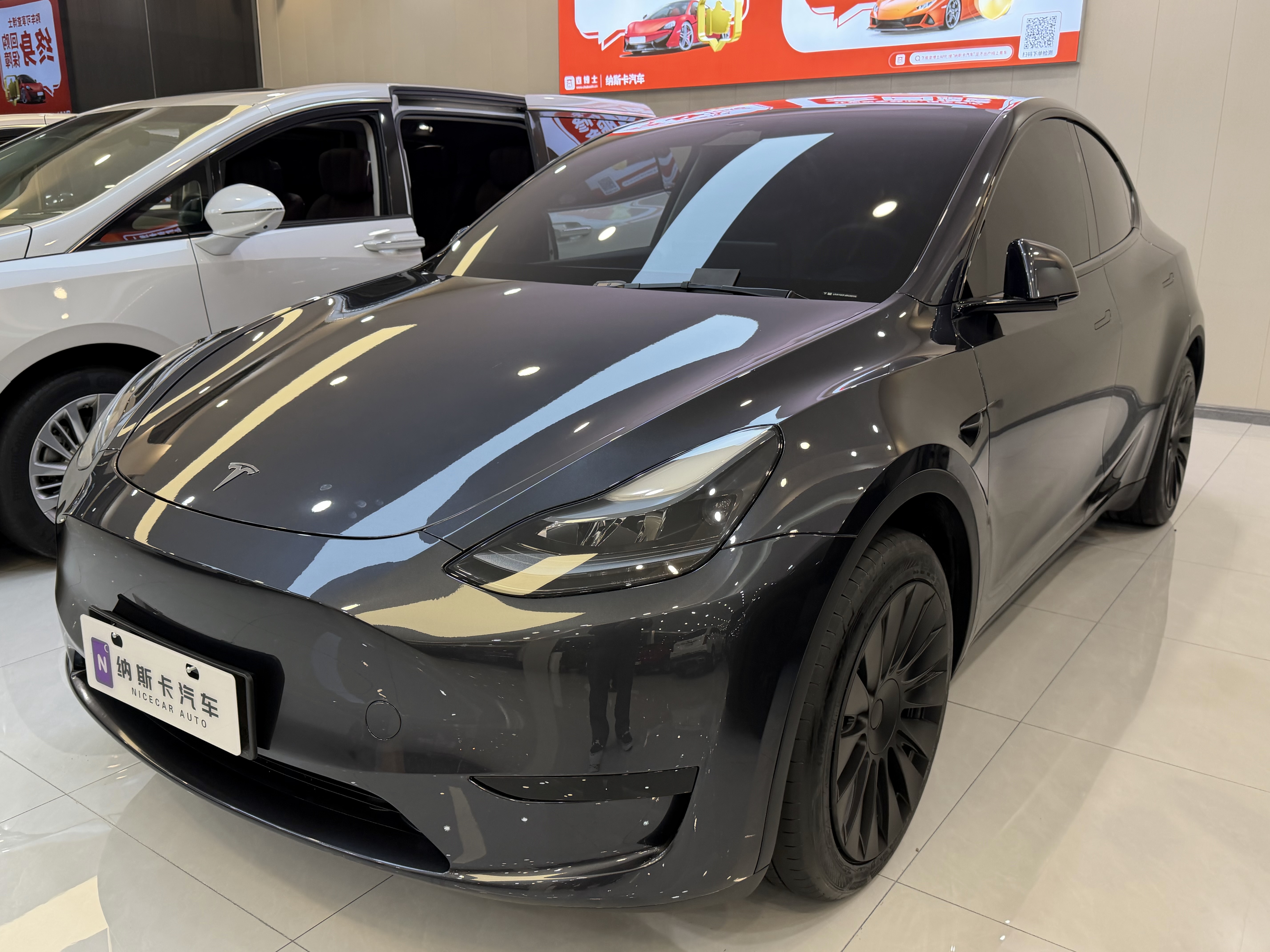Tesla Model Y 2024 car image 