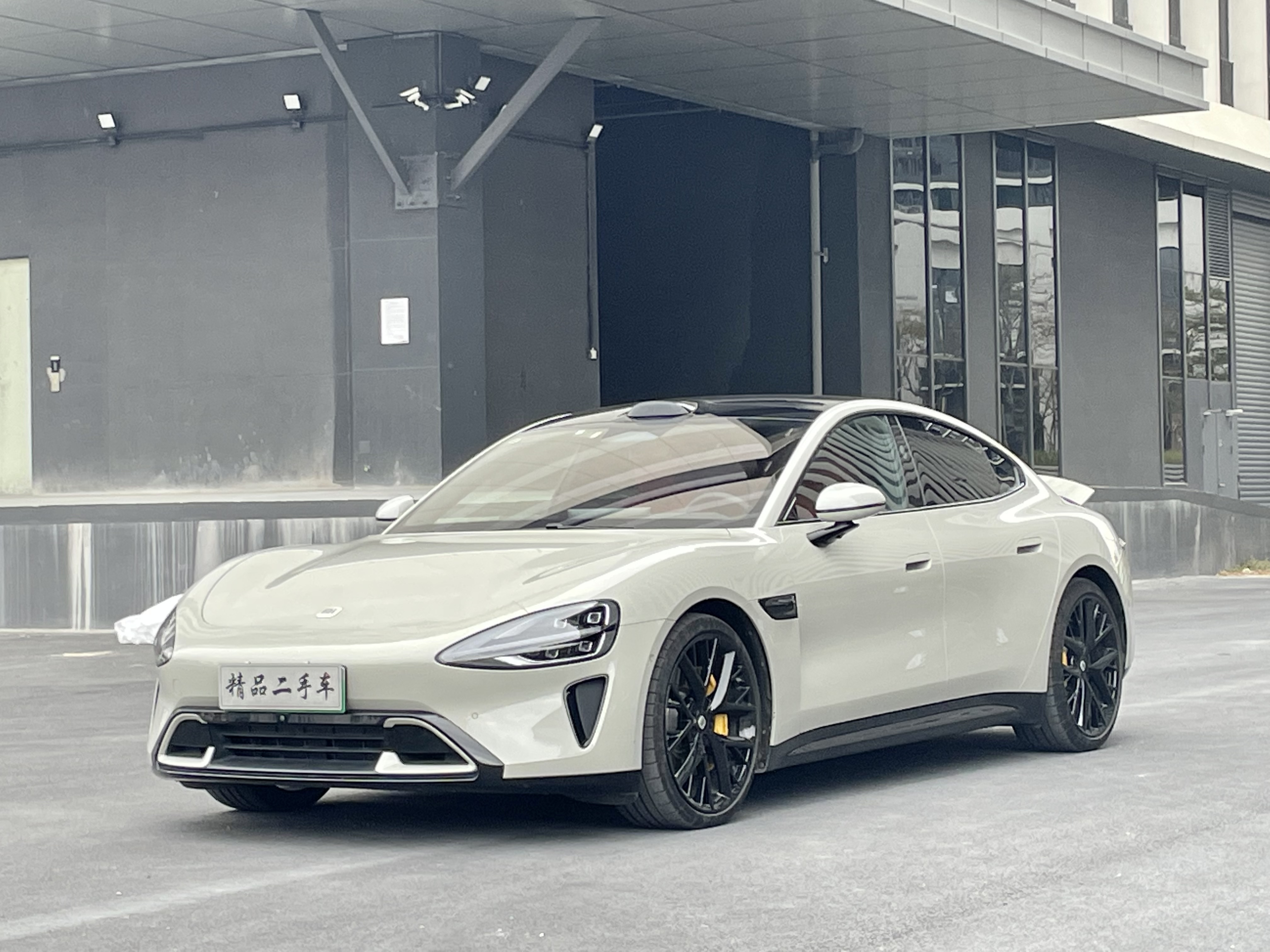 MI SU7 2025 汽车图片 