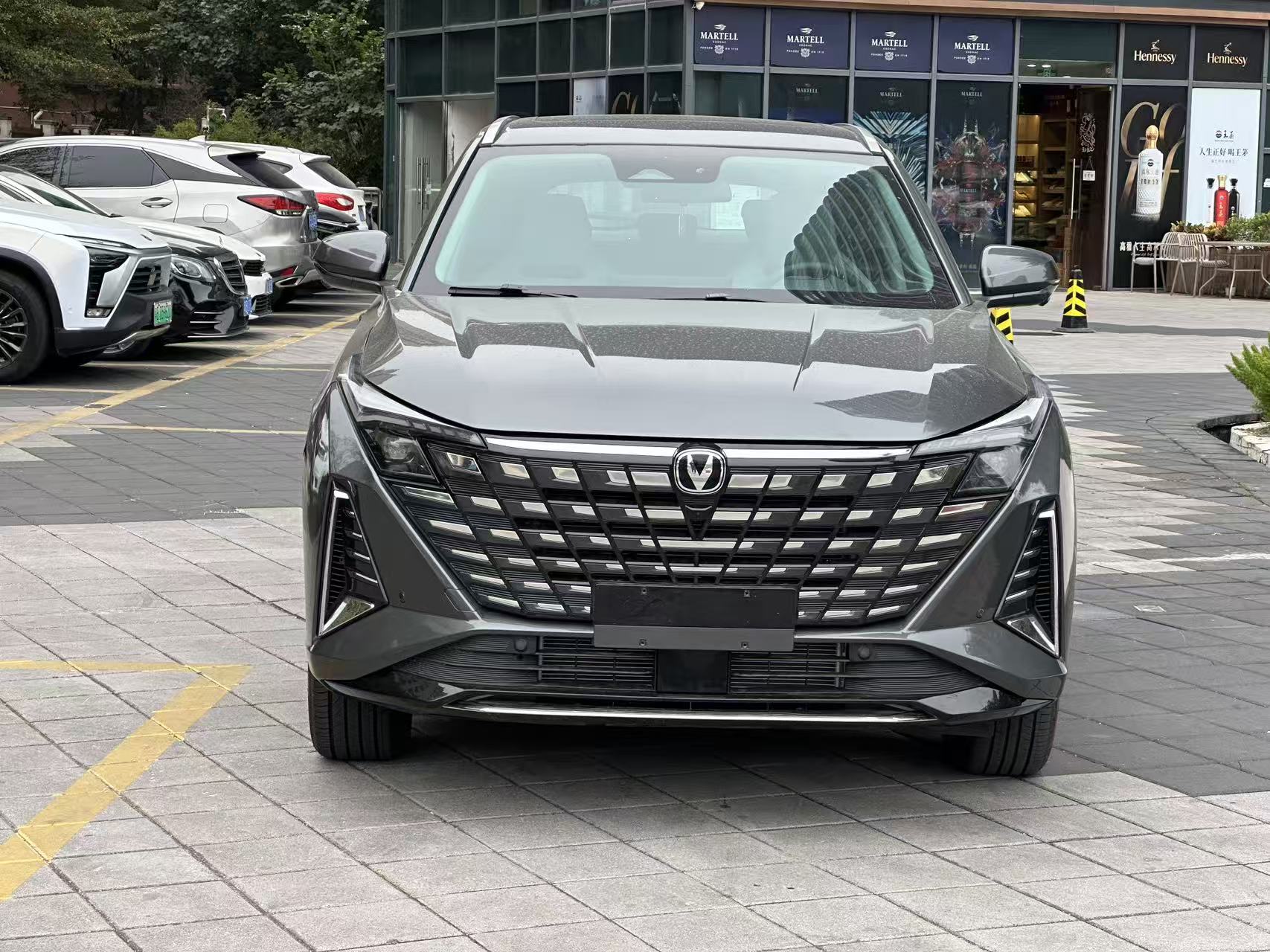 Changan UNI-Z PHEV 2025 car image 