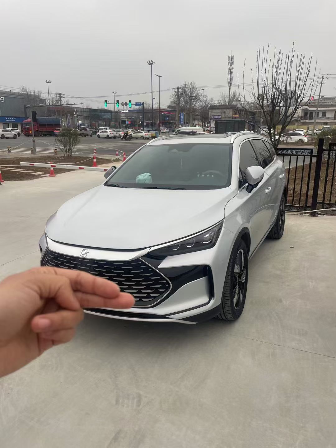 BYD Tang New Energy 2024 car image 