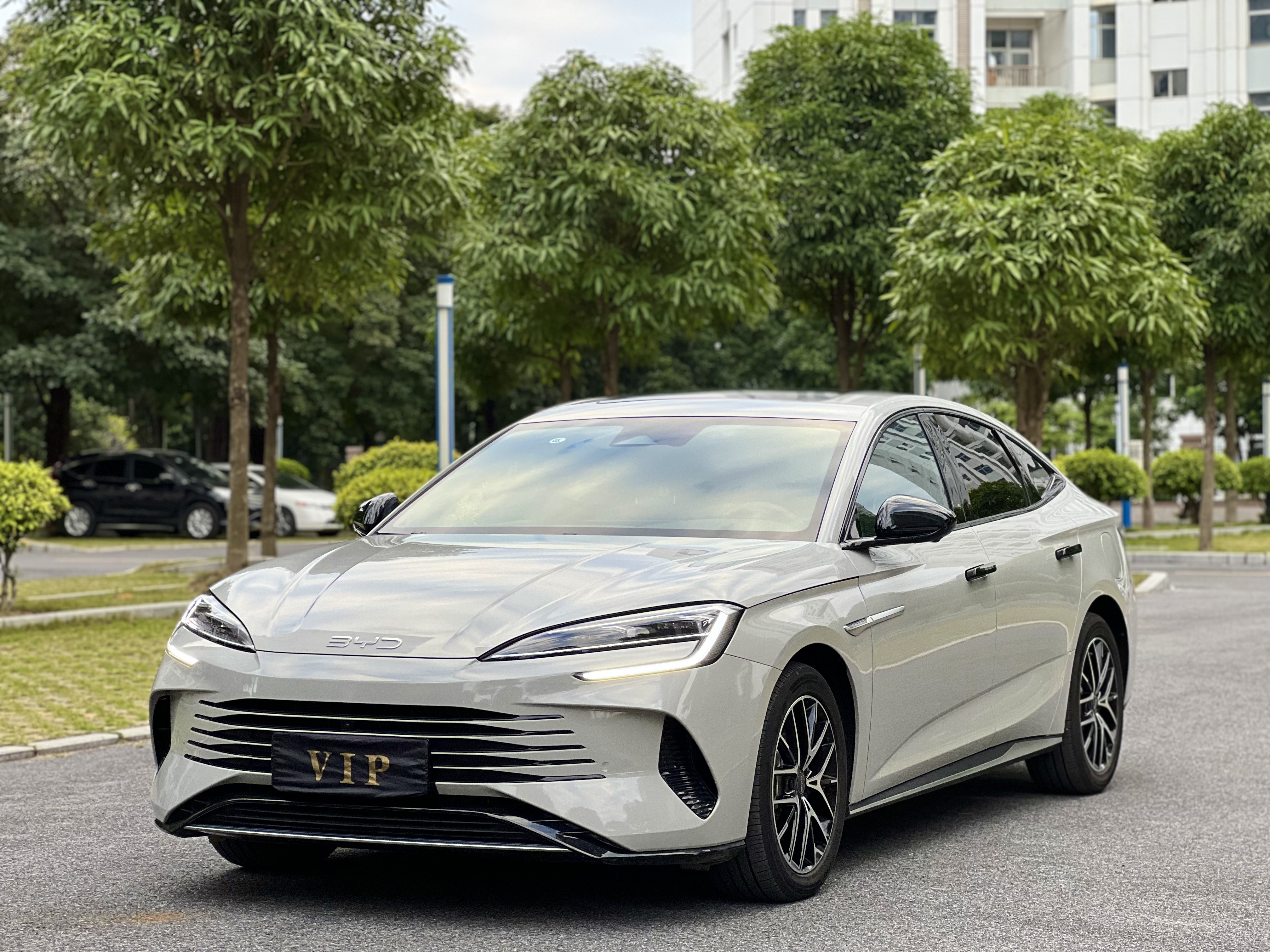 BYD Seal 2024 car image 