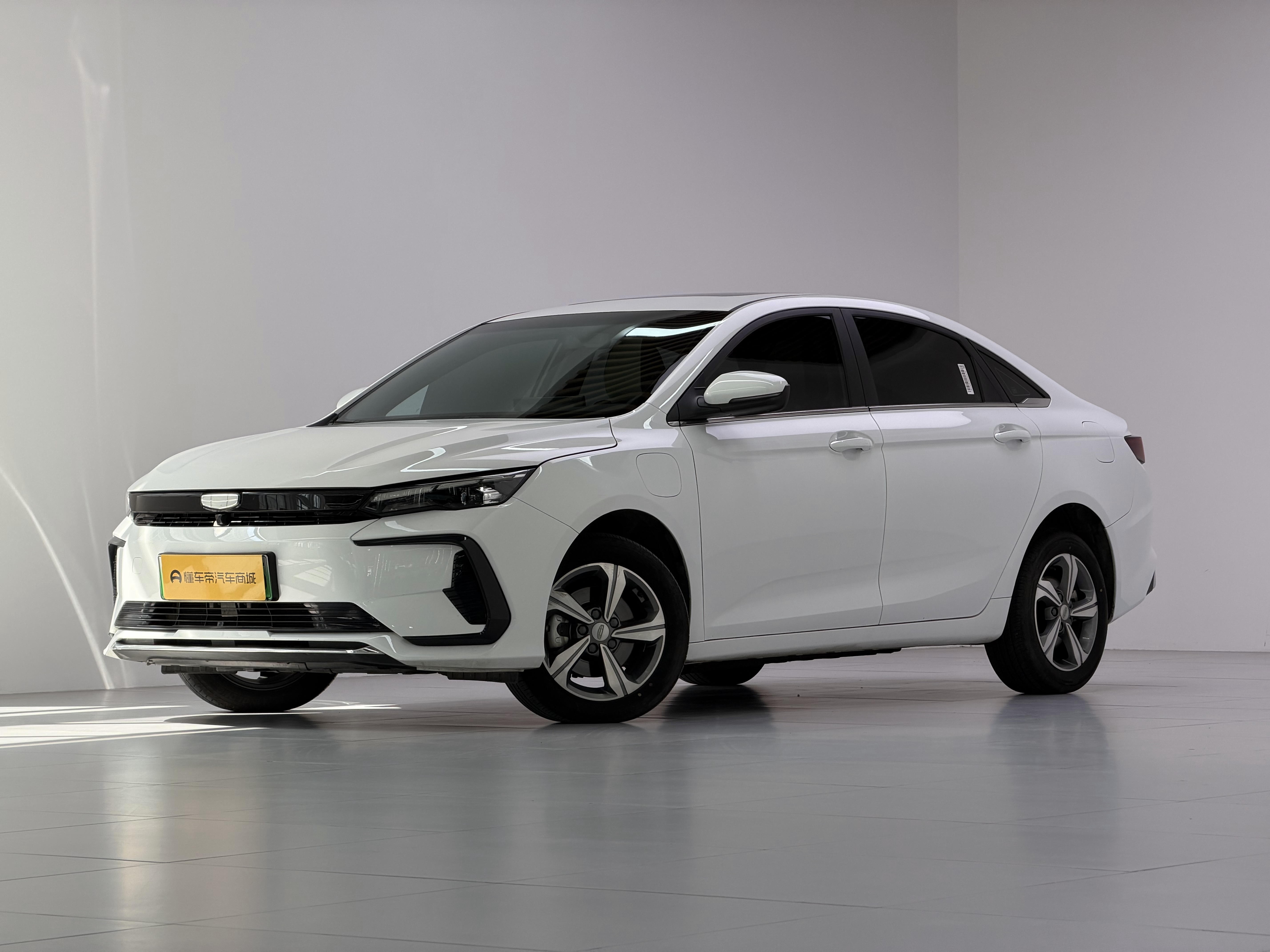 GEELY Emgrand L HiP 2024 imagem de carro 