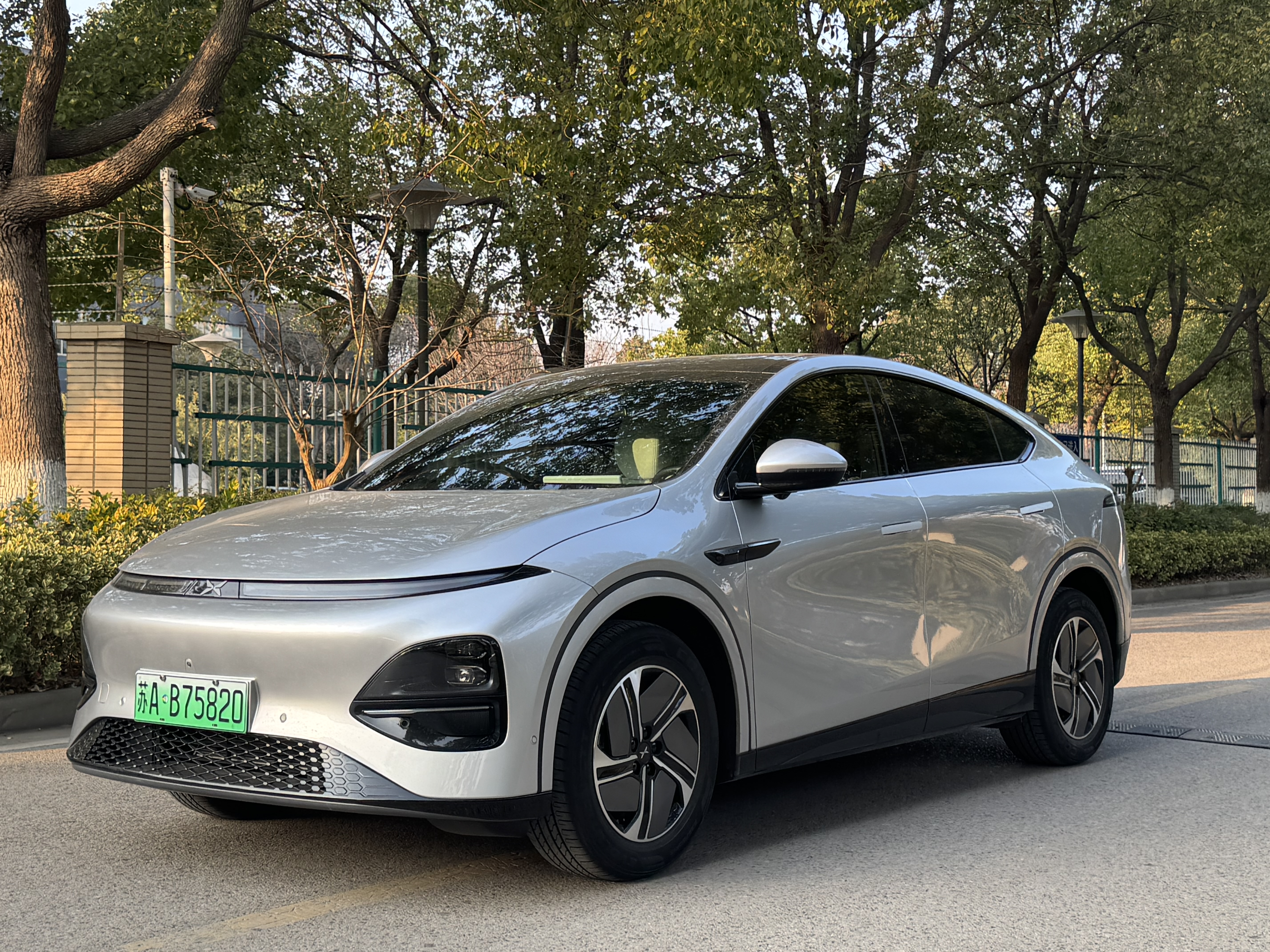 Xpeng G6 2024 汽车图片 