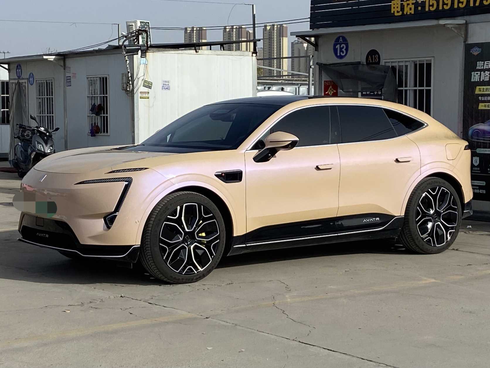 Avatr 11 2024 immagine di auto 