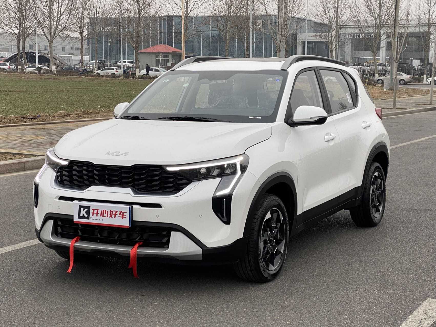 Kia Sonet 2024 汽车图片 