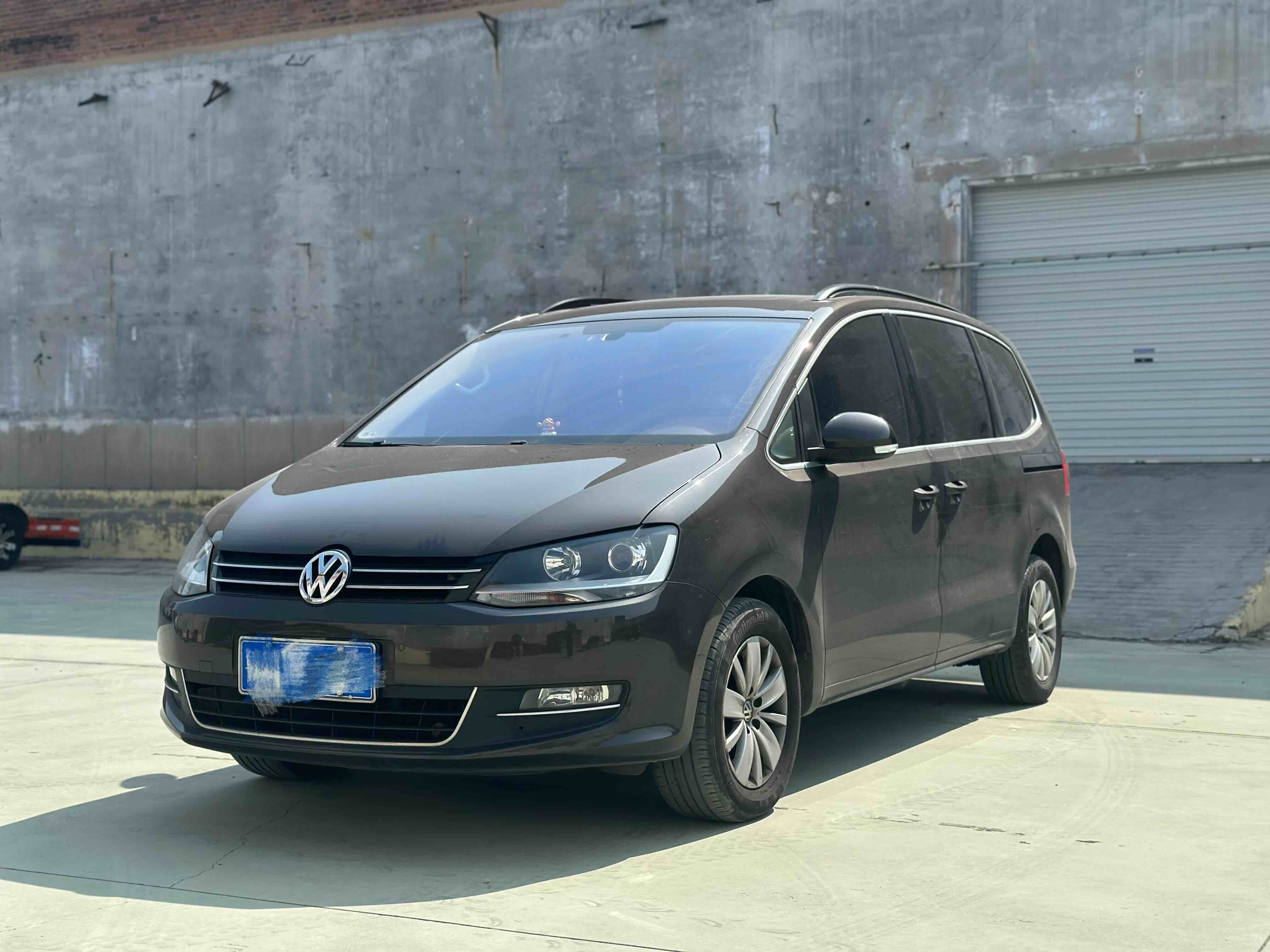 Volkswagen Sharan 2016 صورة سيارة 