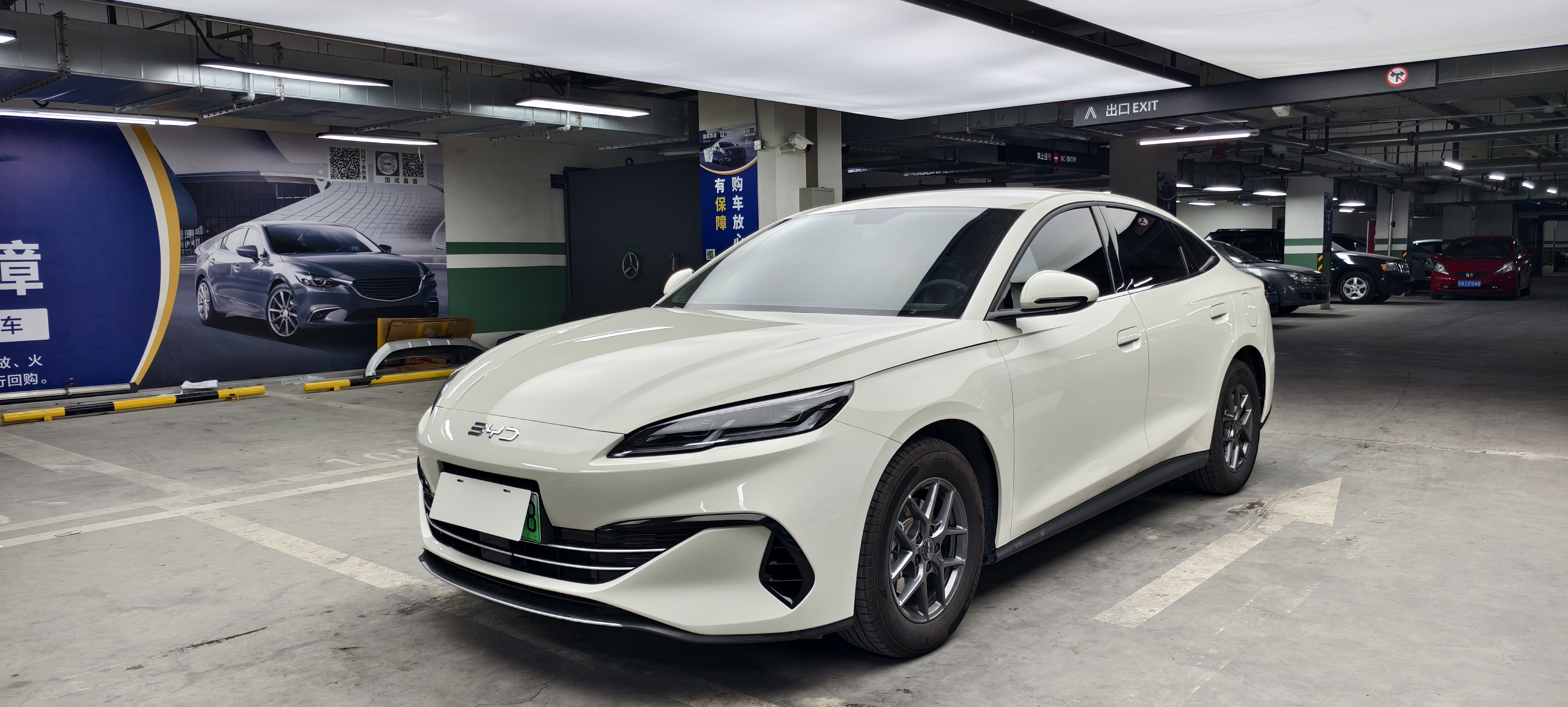 BYD Seal 06 DM-i 2024 BYD Seal 06 DM-i 2024 car image