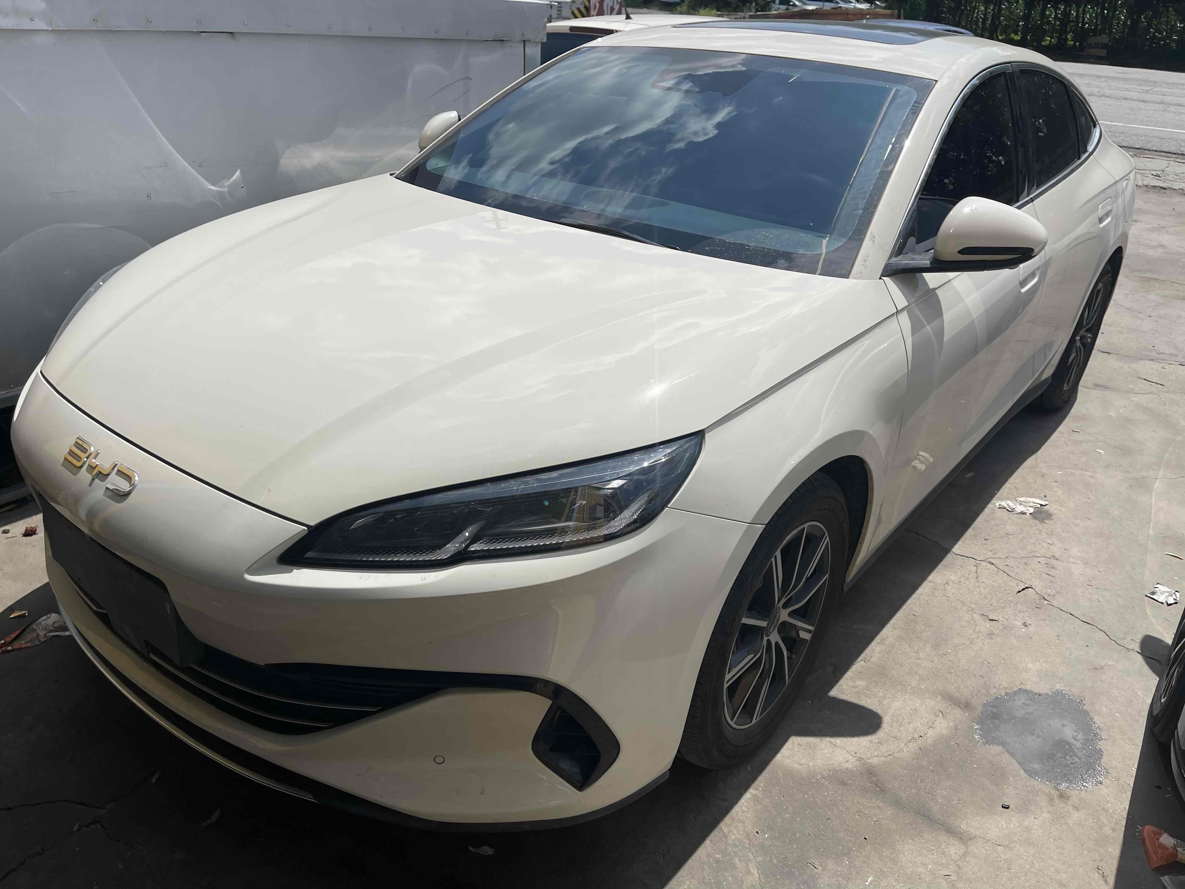 BYD Seal 06 DM-i 2024 BYD Seal 06 DM-i 2024 car image