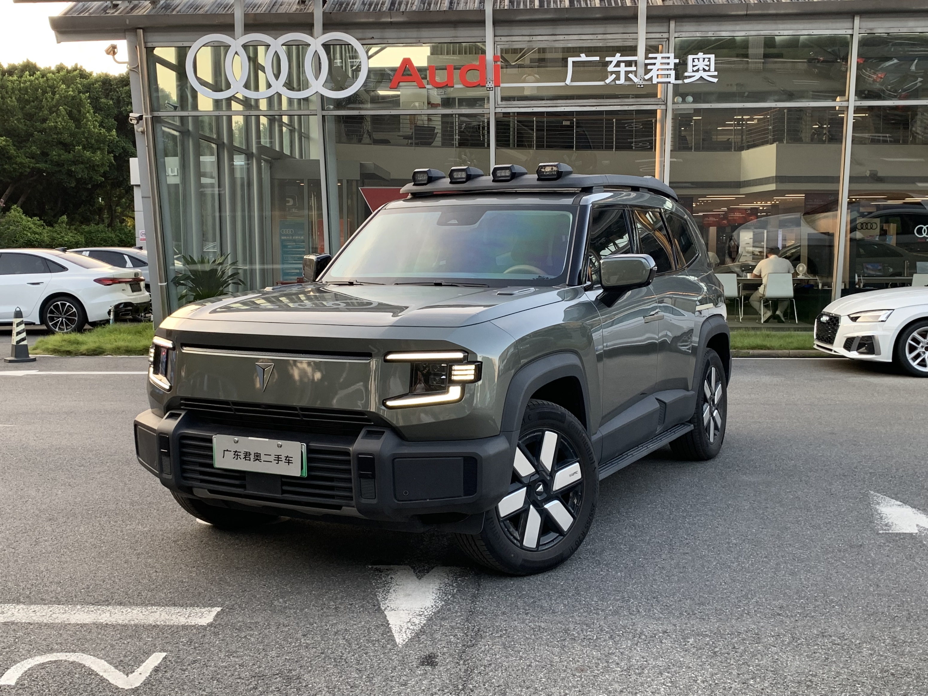 Deepal G318 2024 car image 