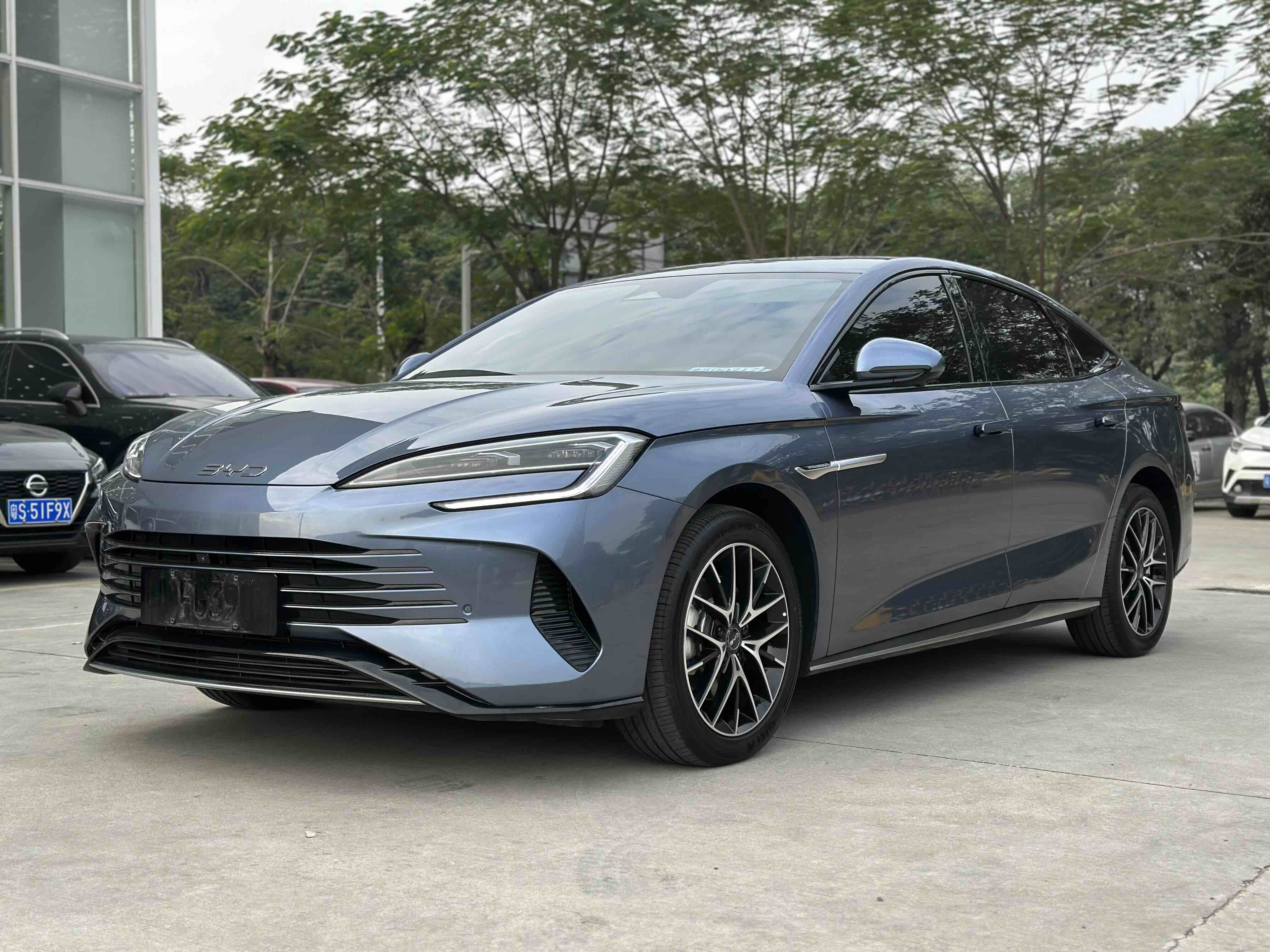 BYD Seal 07 DM-i 2025 imagem de carro 