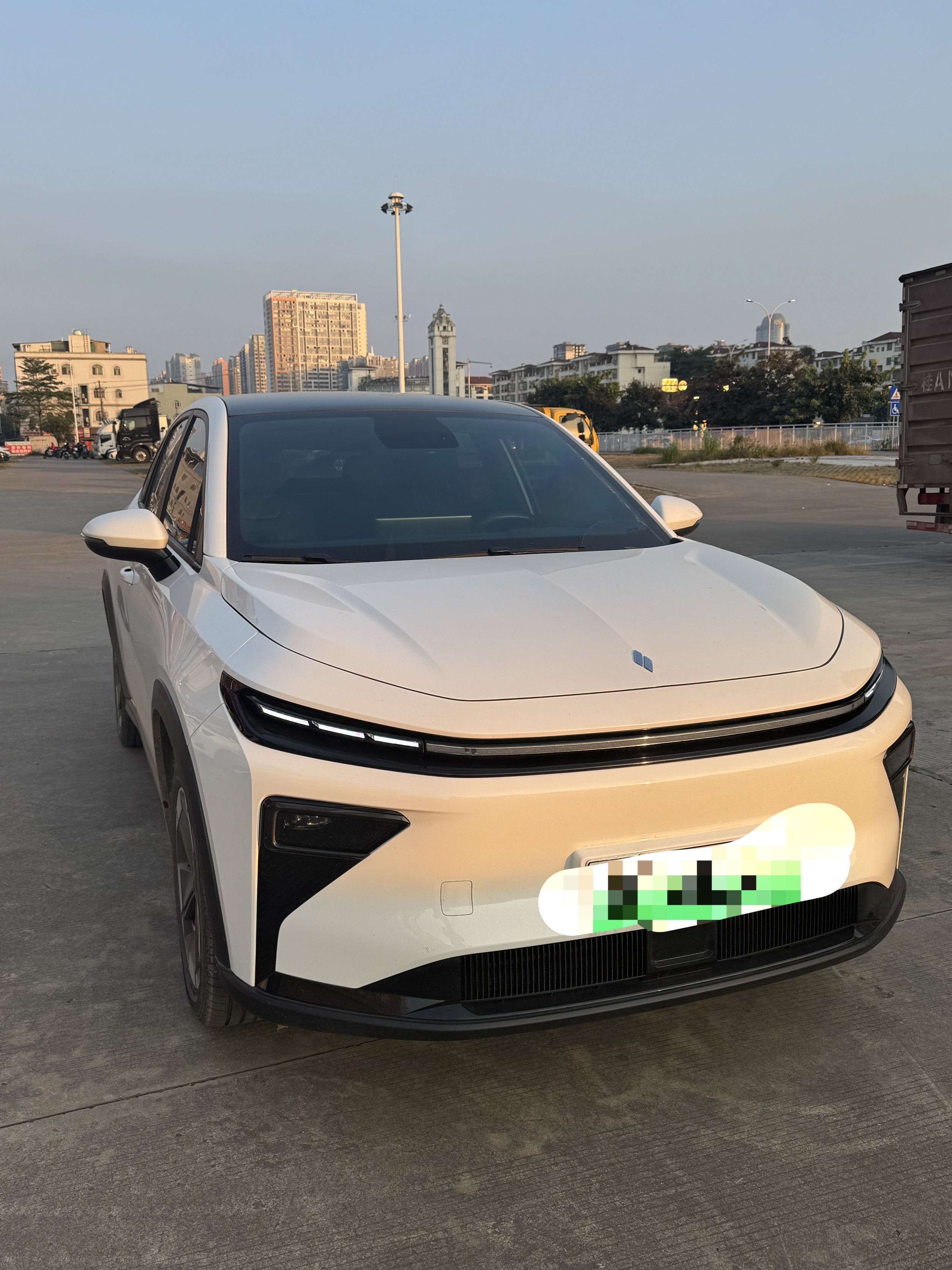 Livan 7 2025 汽车图片 