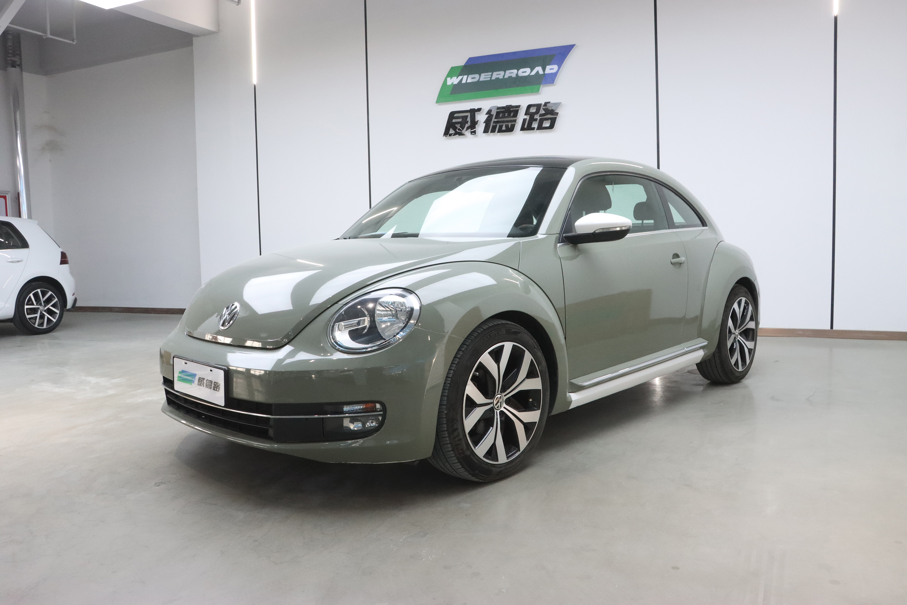 Volkswagen Beetle 2014 изображение автомобиля 