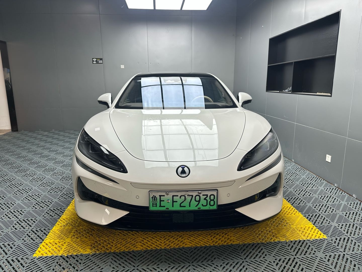 Denza Z9GT 2024 car image 