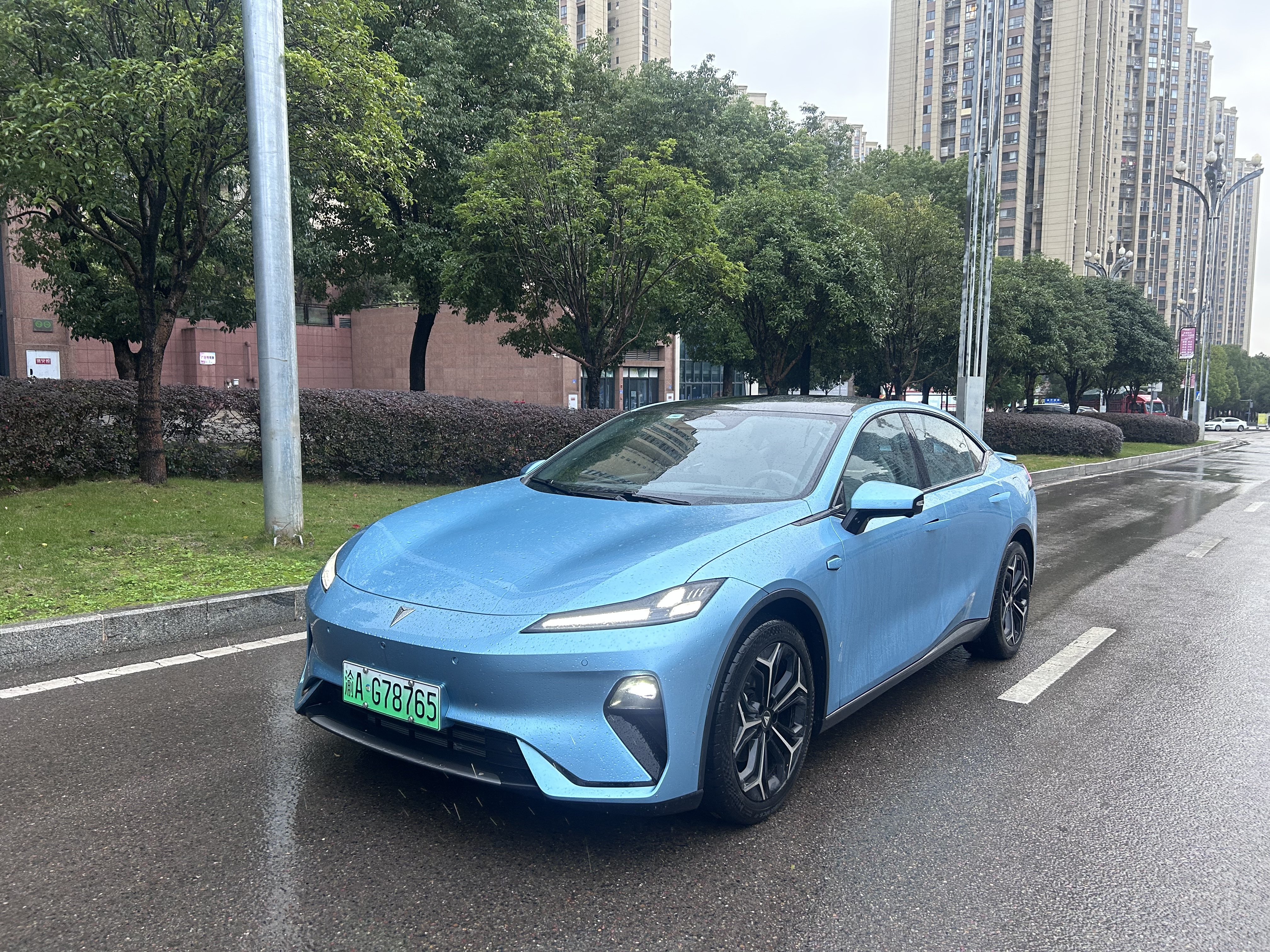 Deepal L07 2024 car image 