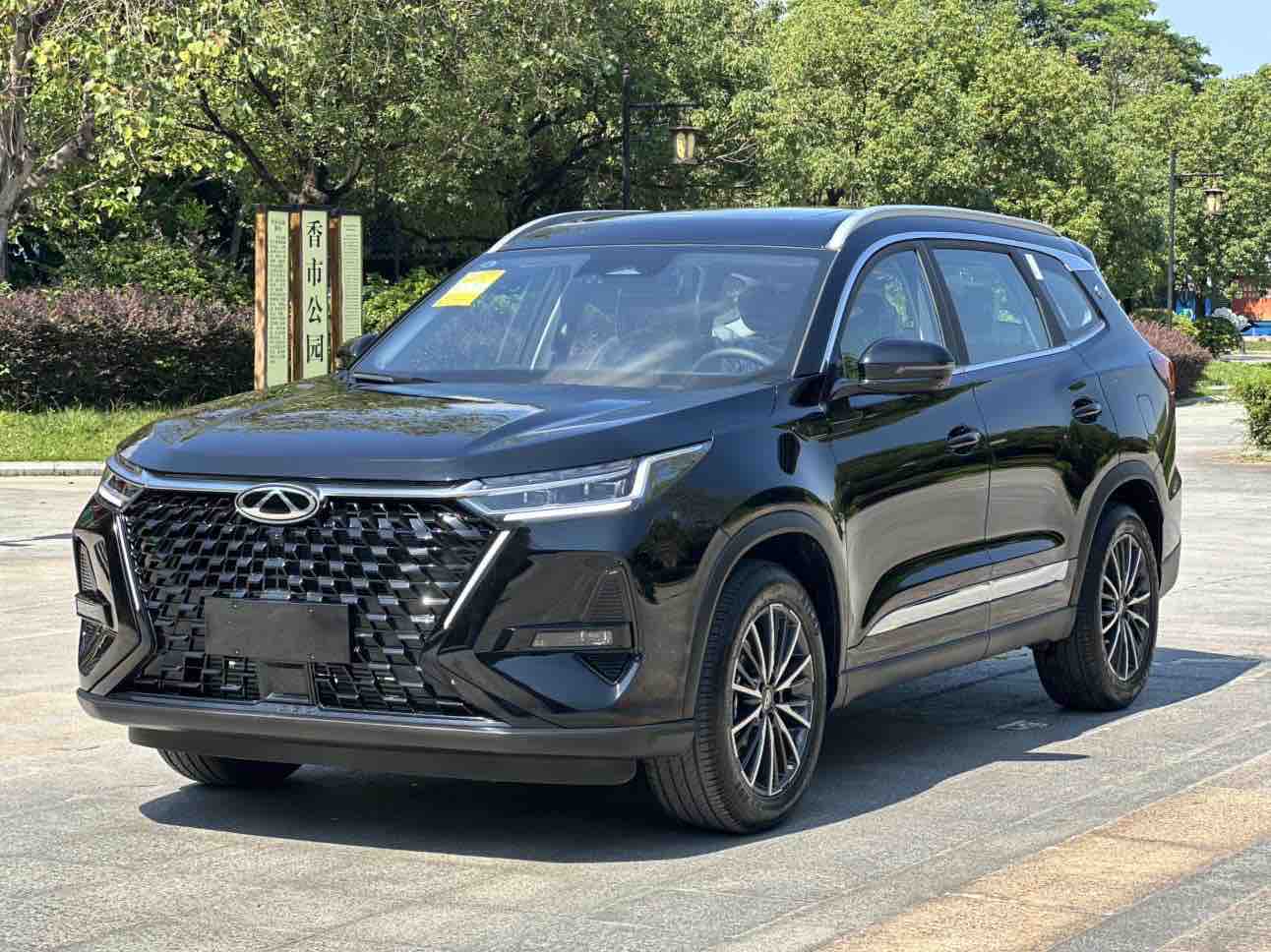 Tiggo 8 PRO 2025 car image 