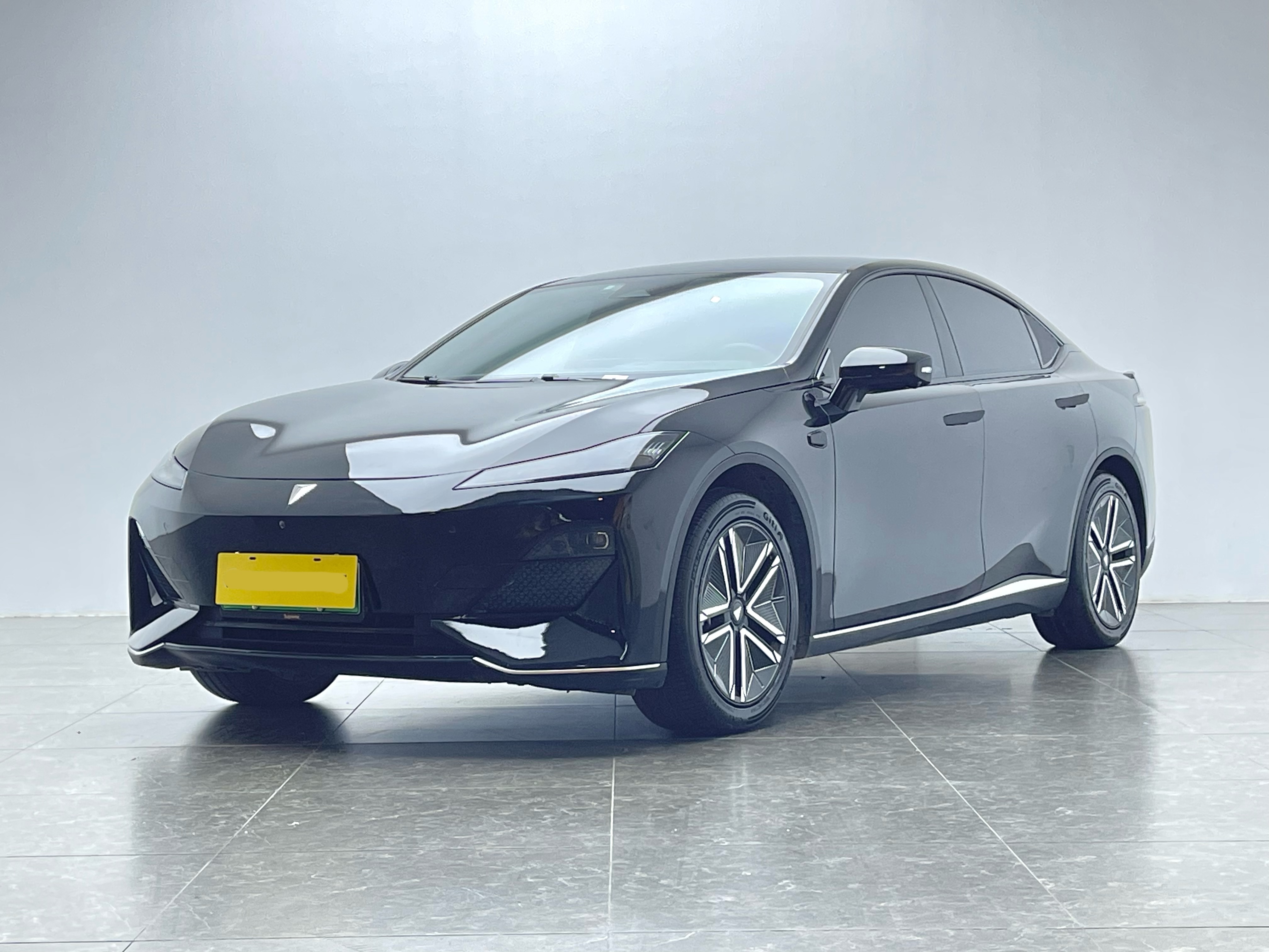 Deepal SL03 2025 صورة سيارة 